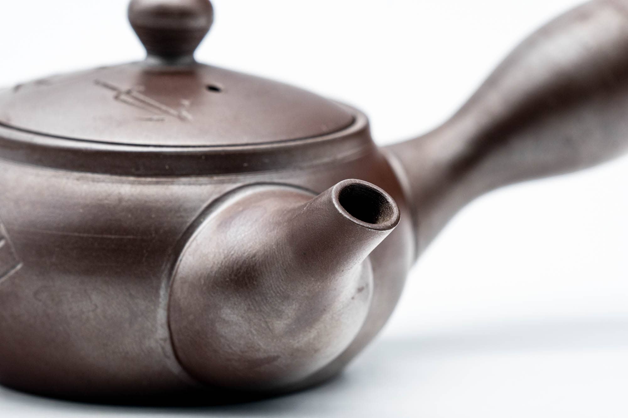 Japanese Kyusu - Floral Engraved Banko-yaki Ceramic Teapot - 120ml