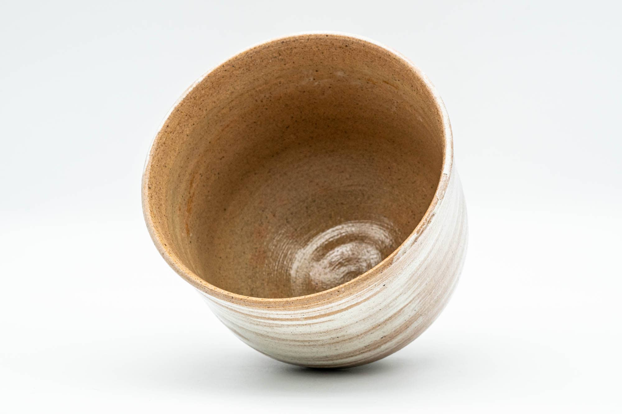 Japanese Matcha Bowl - Beige White Hakeme Glazed Hantsutsu-gata Chawan - 300ml