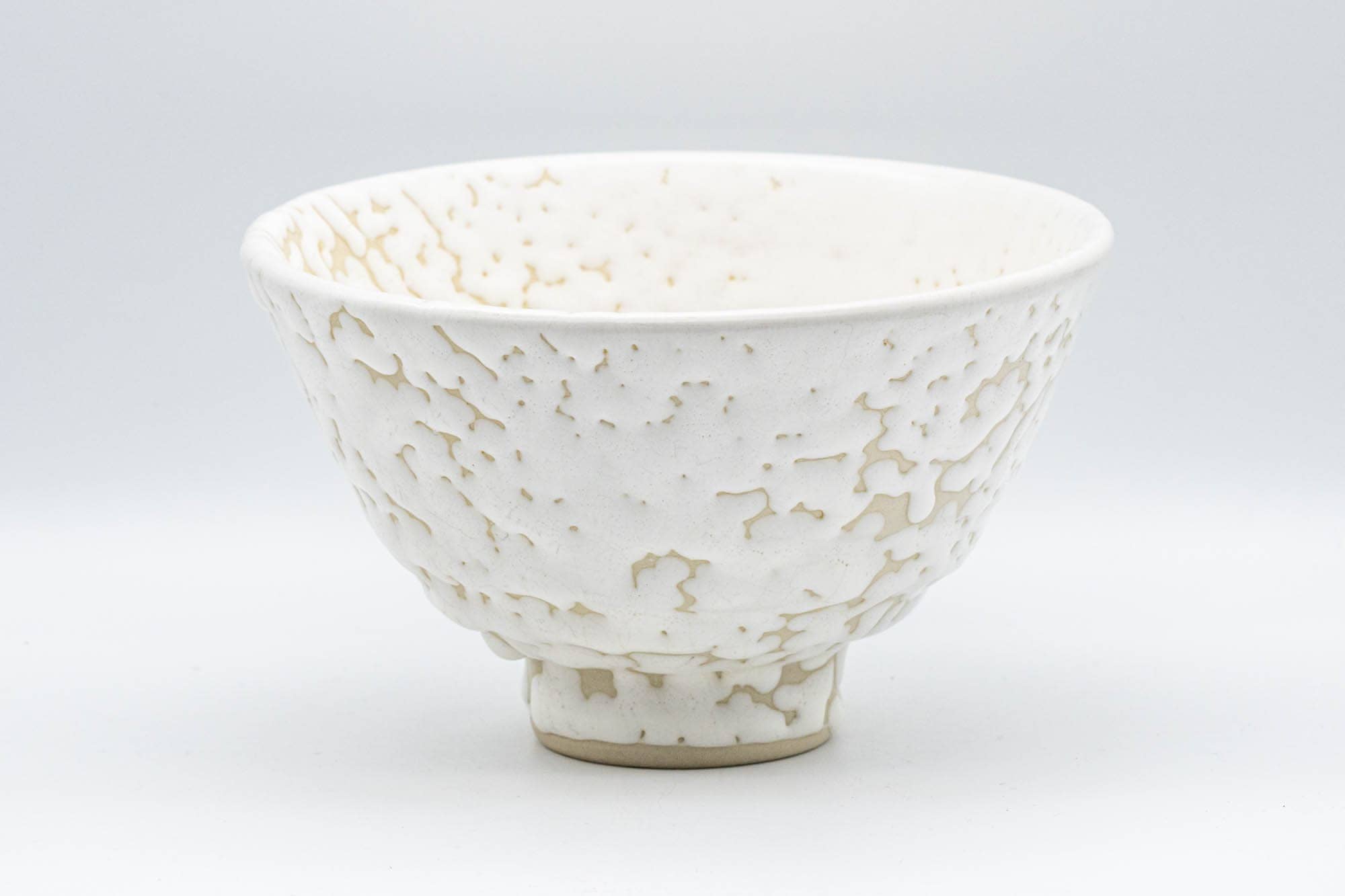 Japanese Matcha Bowl - White Shiro Glazed Kutani-yaki Chawan - 400ml
