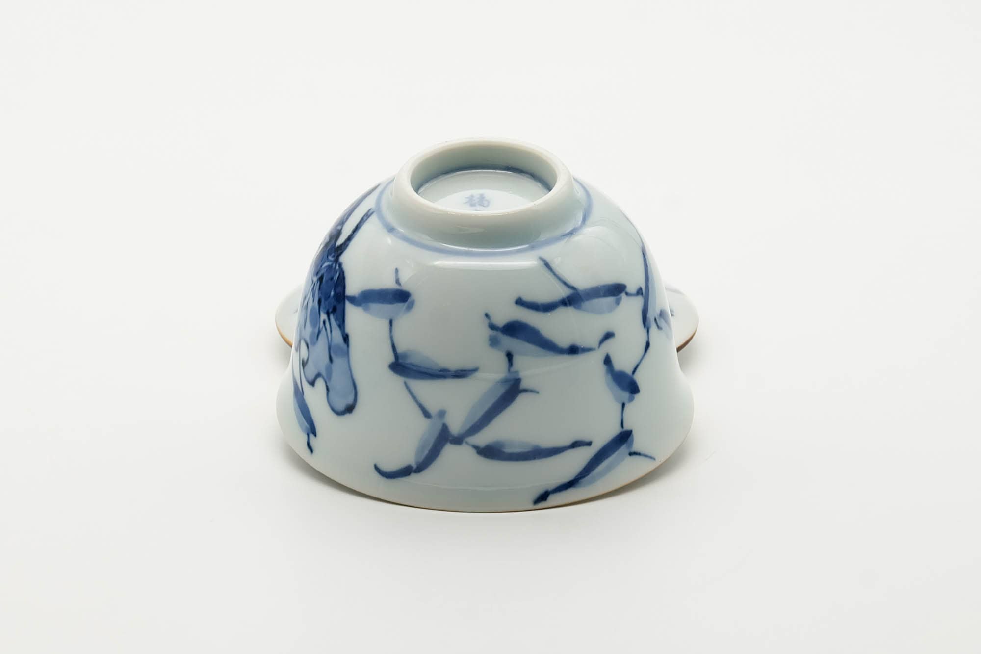 Japanese Teacup - Blue Bird Floral Arita-yaki Lidded Yunomi - 150ml