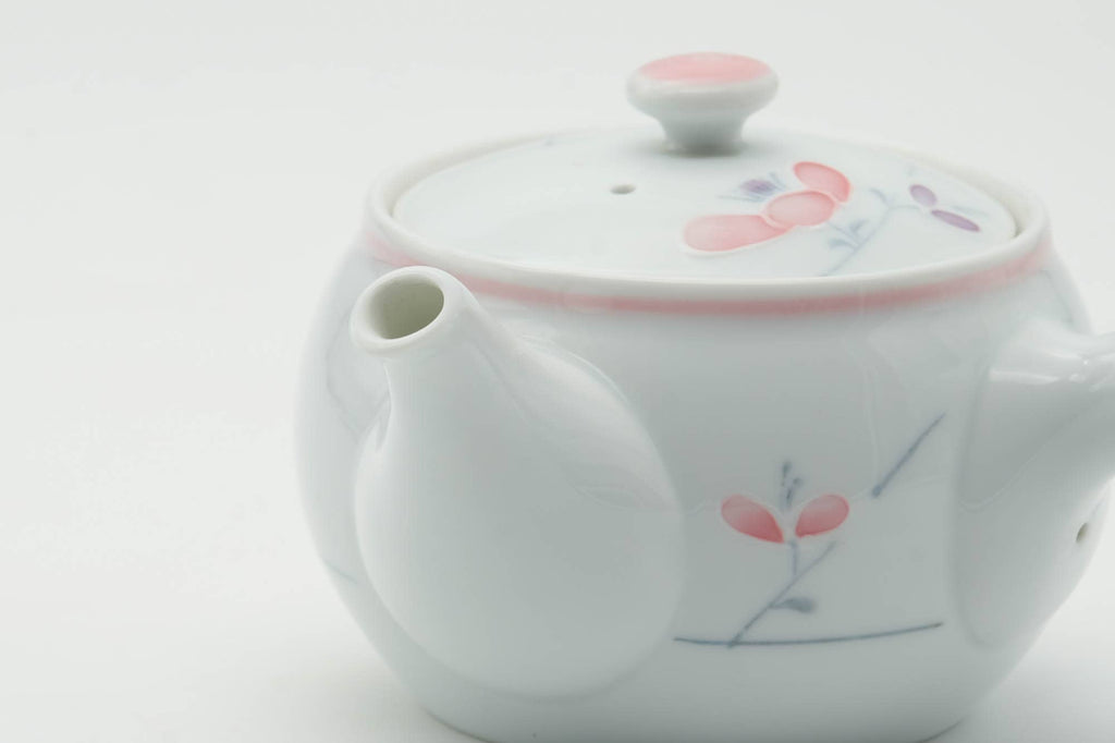 Japanese Kyusu - Floral White Porcelain Arita-yaki Ceramic Filter Teapot - 200ml