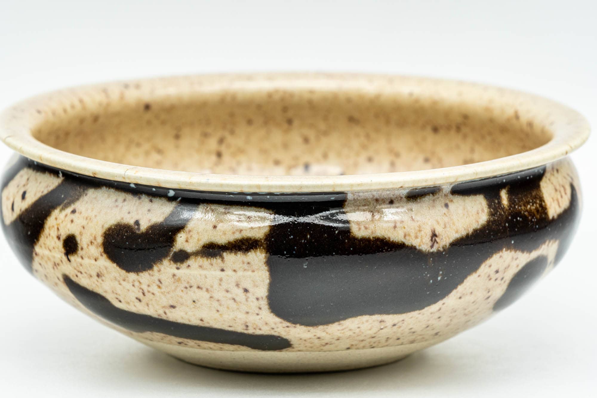 Japanese Kensui - Abstract Beige Speckled Glaze Water Bowl - 250ml