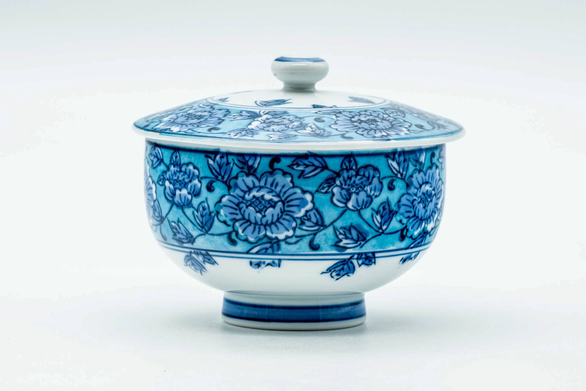 Japanese Teacup - Blue Floral Arita-yaki Lidded Yunomi - 140ml
