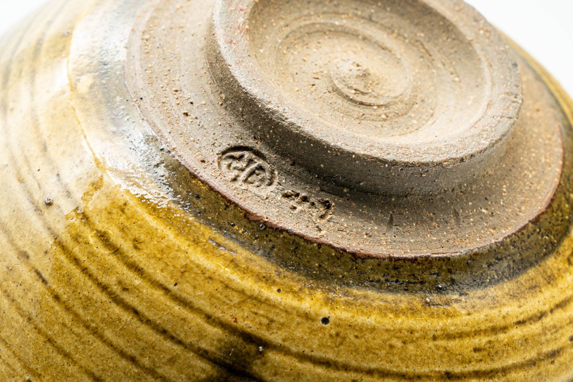 Japanese Matcha Bowl - Yellow Brown Drip-Glazed Hatazori-gata Chawan - 400ml