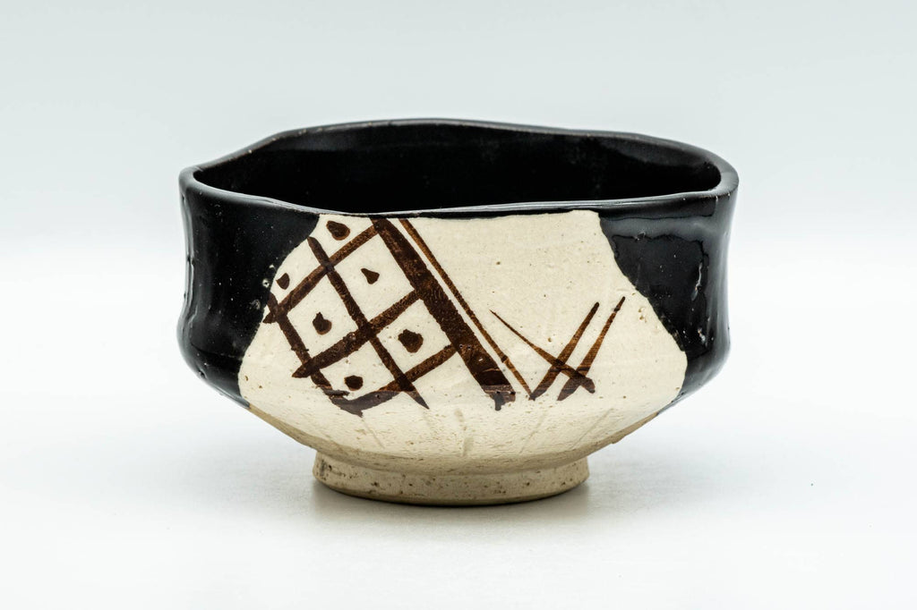 Japanese Matcha Bowl - Black Oribe-yaki Kutsu-gata Wabi-Sabi Chawan - 400ml