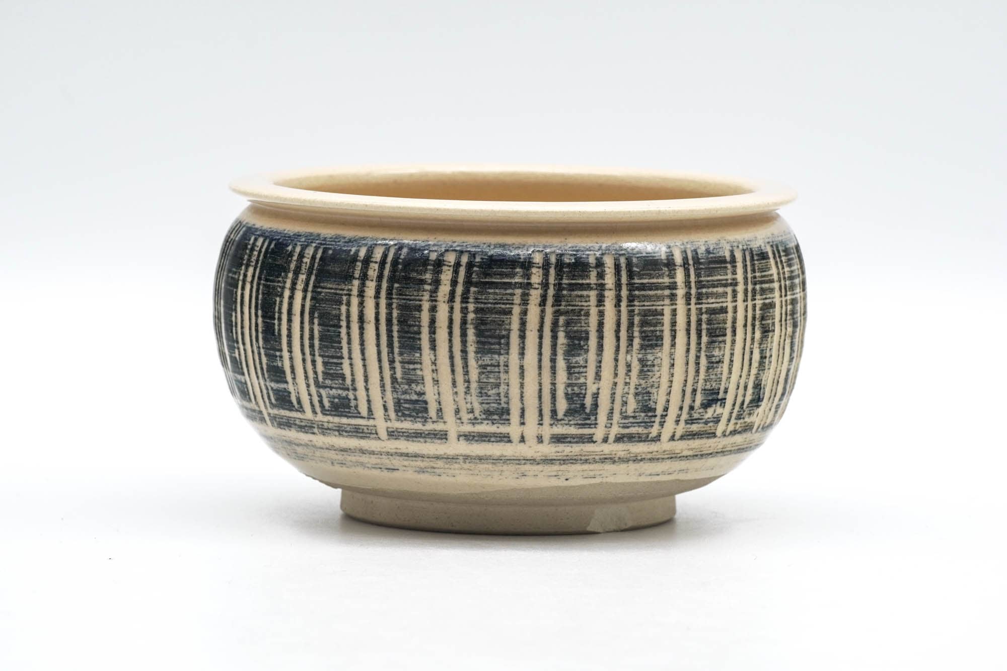 Japanese Kensui - Beige Brush Glazed Striped Water Bowl - 400ml