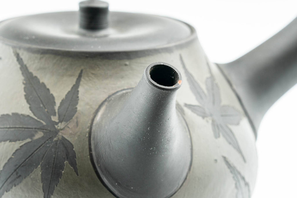 Japanese Kyusu - 陶房青峰 Tobo Aomine - Momiji Kokudei Tokoname-yaki Debeso Teapot - 300ml