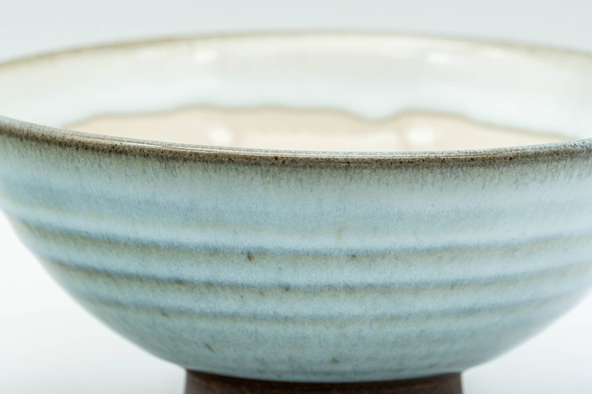 Japanese Matcha Bowl - 原彦窯 Harahiko Kiln - White Drip-Glazed Koishiwara-yaki Chawan - 250ml