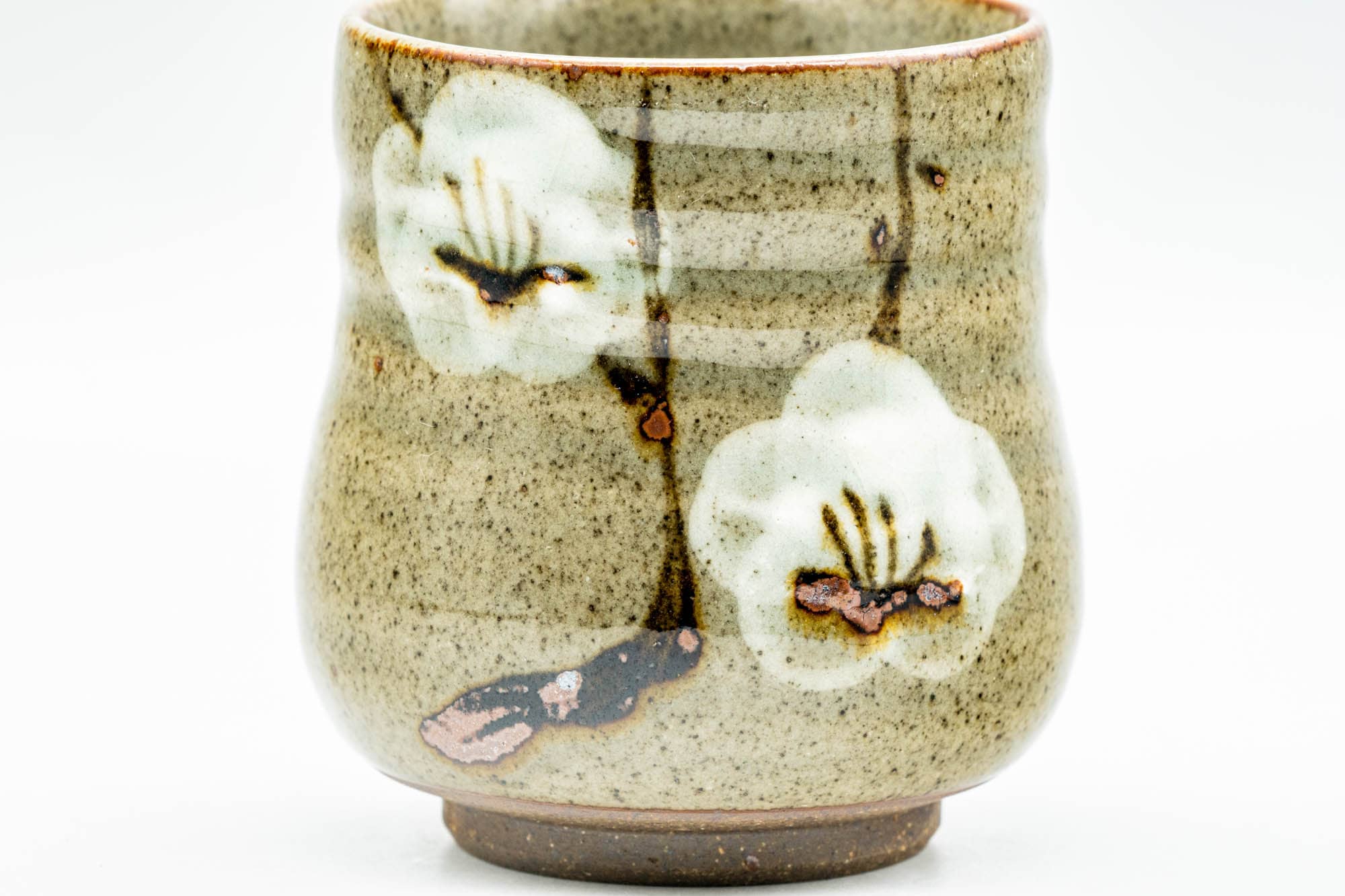 Japanese Teacup - Beige Speckled Plum Blossom Yunomi - 130ml