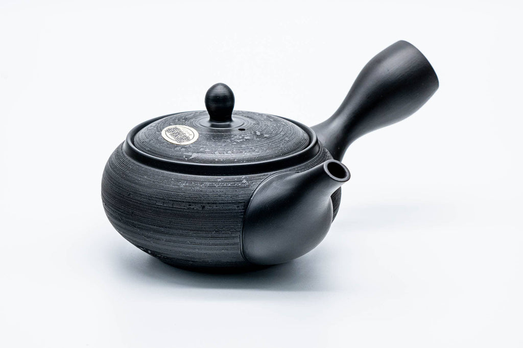 Kokudei Pine Bark Textured Tokoname Teapot - 320ml