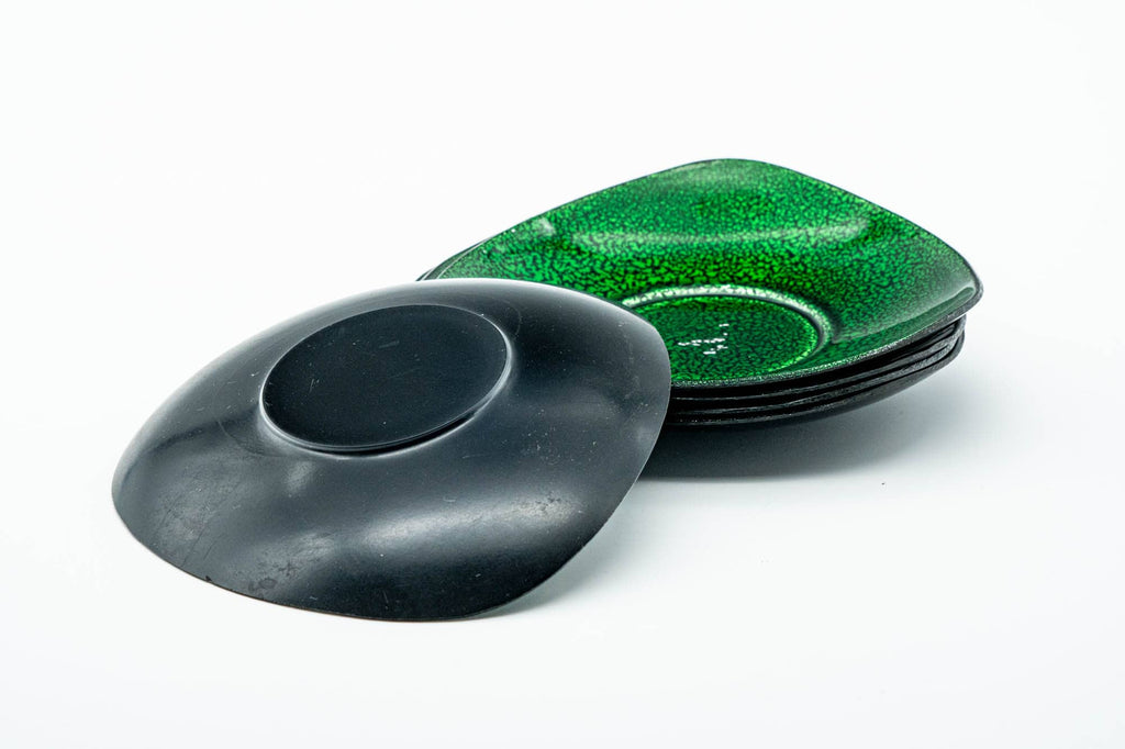 Japanese Chataku - Set of 5 Green Speckled Black Lacquer Triangular Tea Saucers