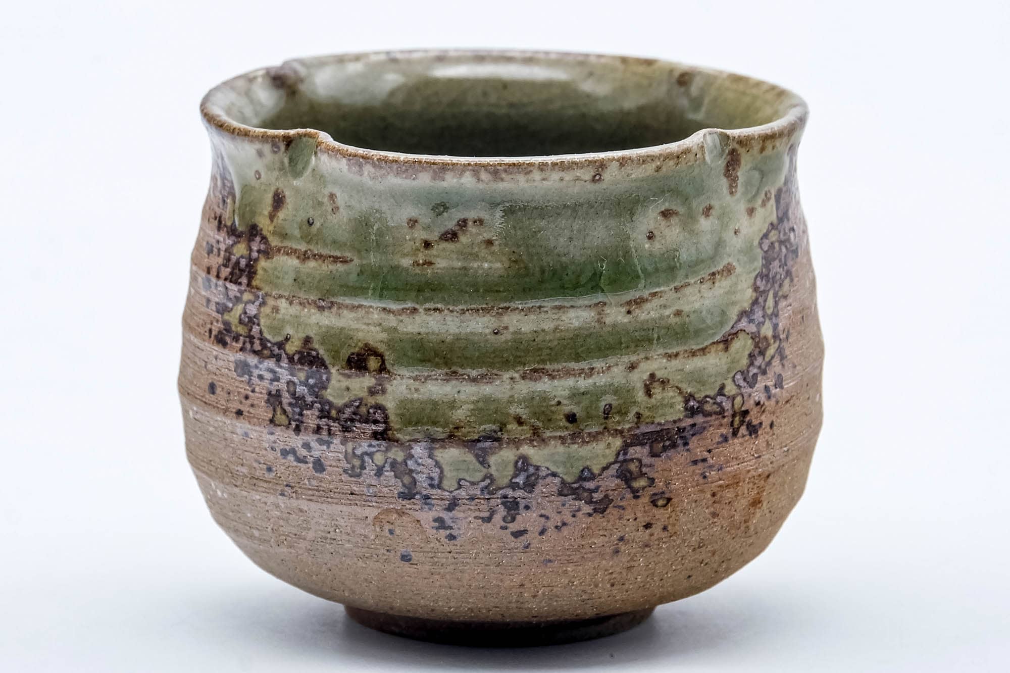 Japanese Teacup - Ash Glazed Floral-Shpaed Shigaraki-yaki Yunomi - 100ml