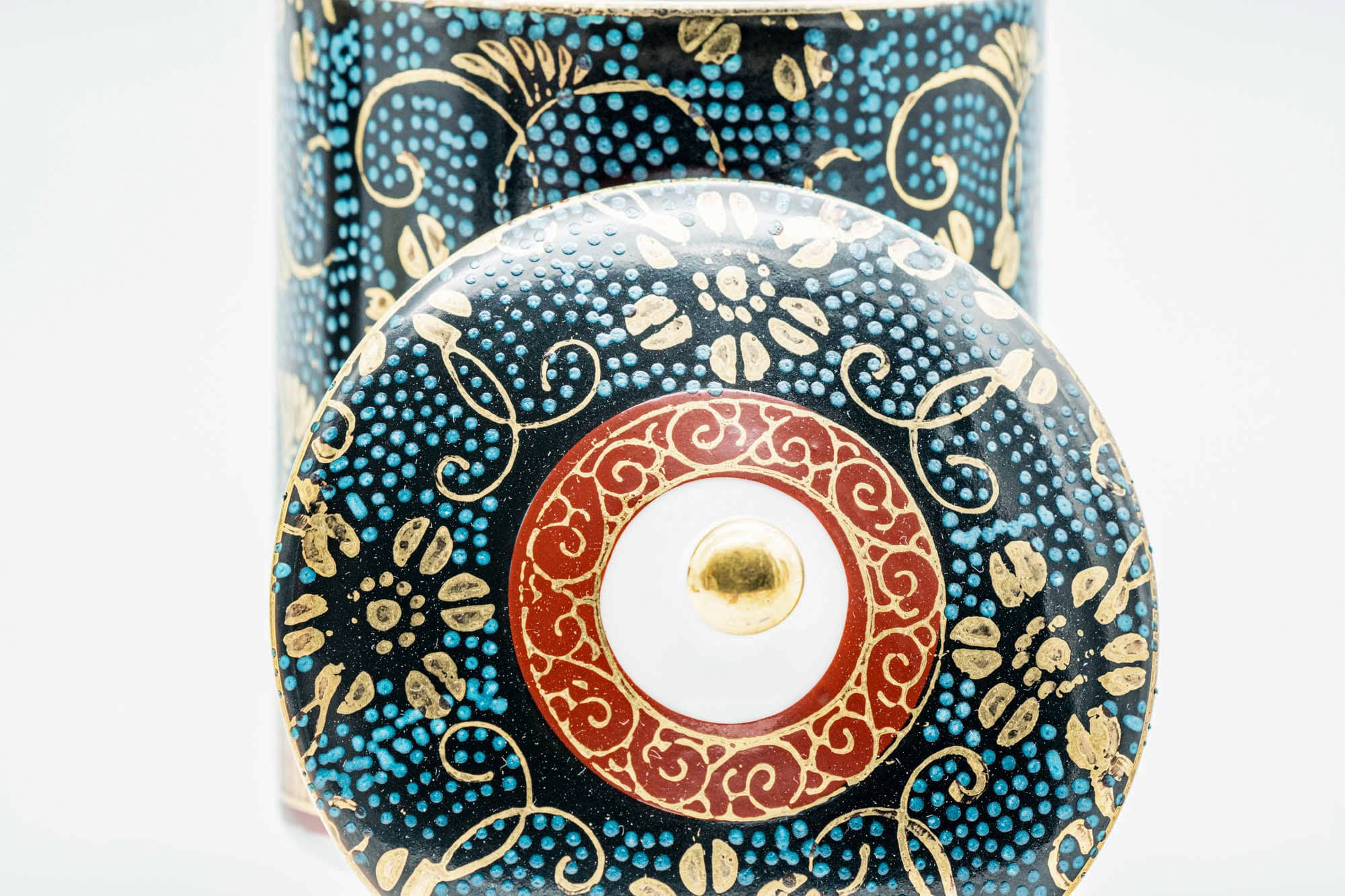 Japanese Teacups - Pair of Blue Gold Aochibu Kutani-yaki Lidded Meoto Yunomi