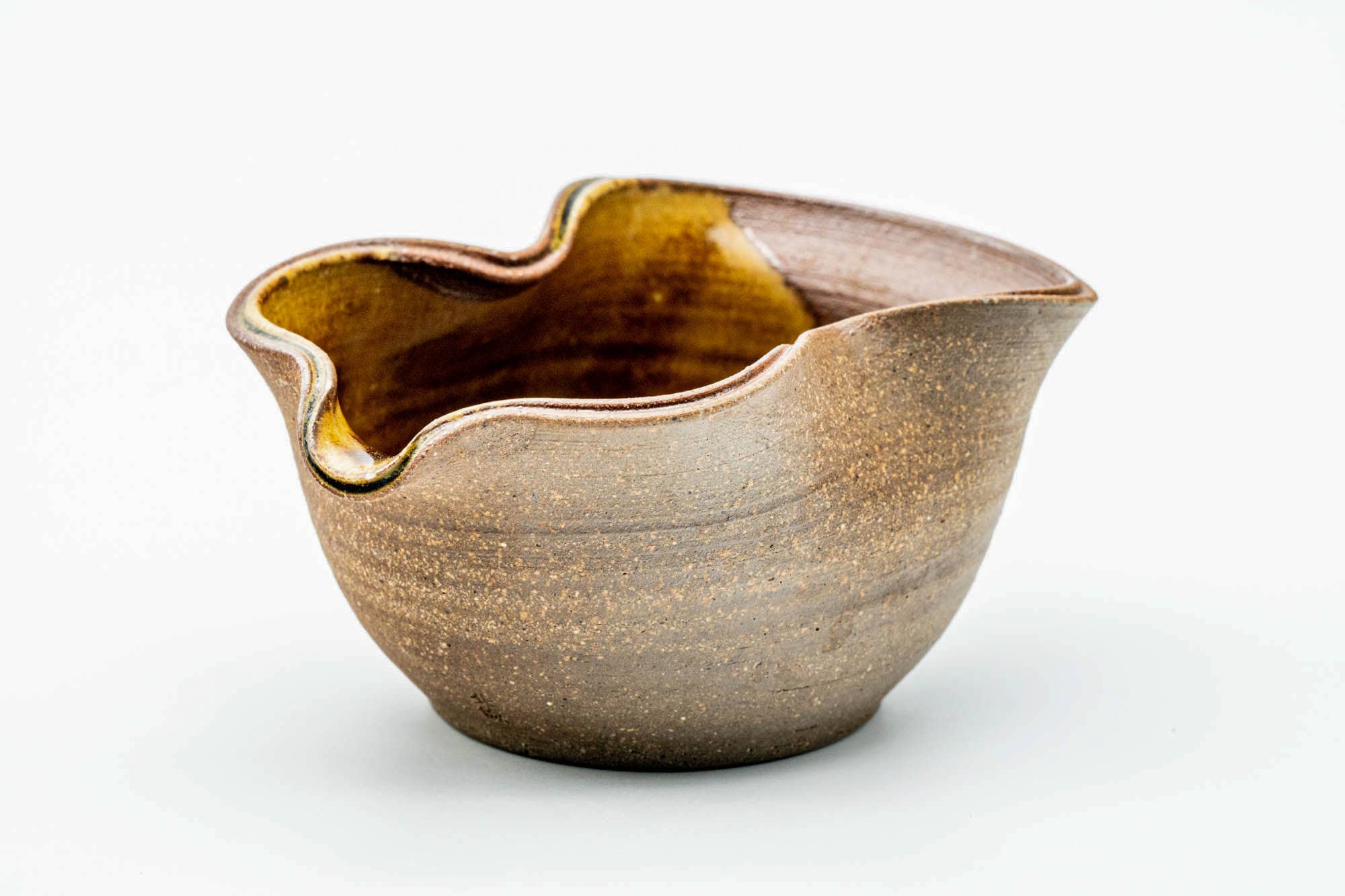 Japanese Katakuchi - Ash Glazed Wavy Water Cooler - 150ml