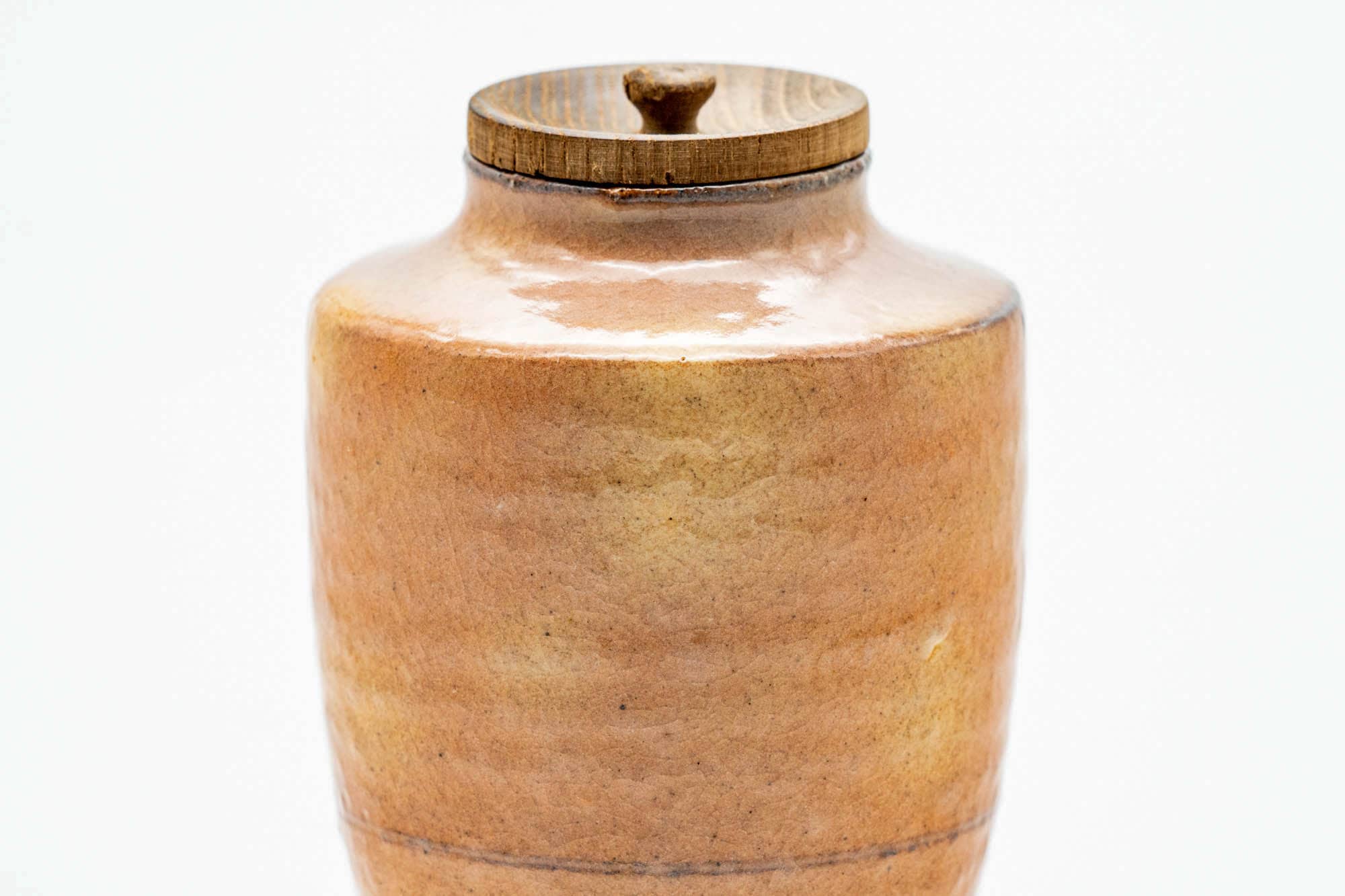 Japanese Chaire - 梅田陶楽 Umeda Touraku - Beige Pink Gohonte Hagi-yaki Tea Caddy with Shifuku
