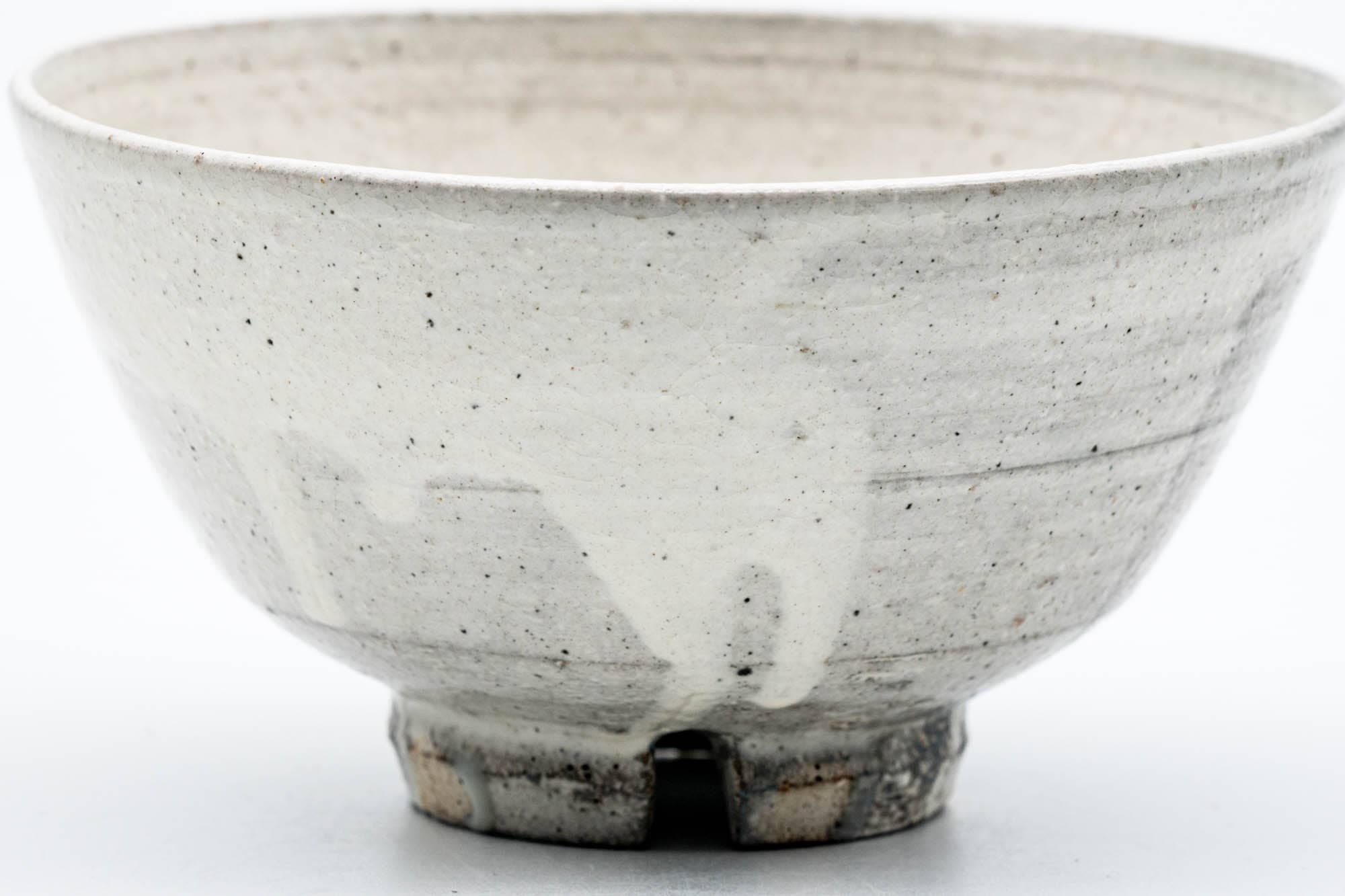 Japanese Matcha Bowl - 八幡窯 Hachiman Kiln - Kohiki Glazed Banko-yaki Chawan - 250ml