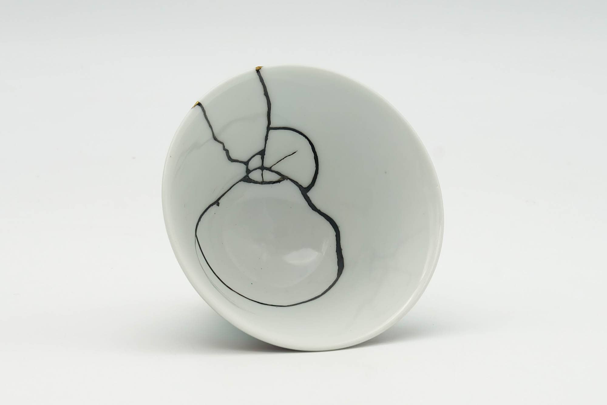 Japanese Teacup - 朝日焼 Asahi-yaki - Porcelain Kintsugi Yunomi - 50ml
