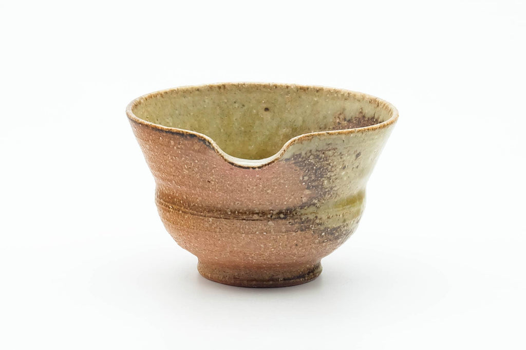 Japanese Katakuchi - Ash Glazed Shigaraki-yaki Spouted Water Cooler - 80ml
