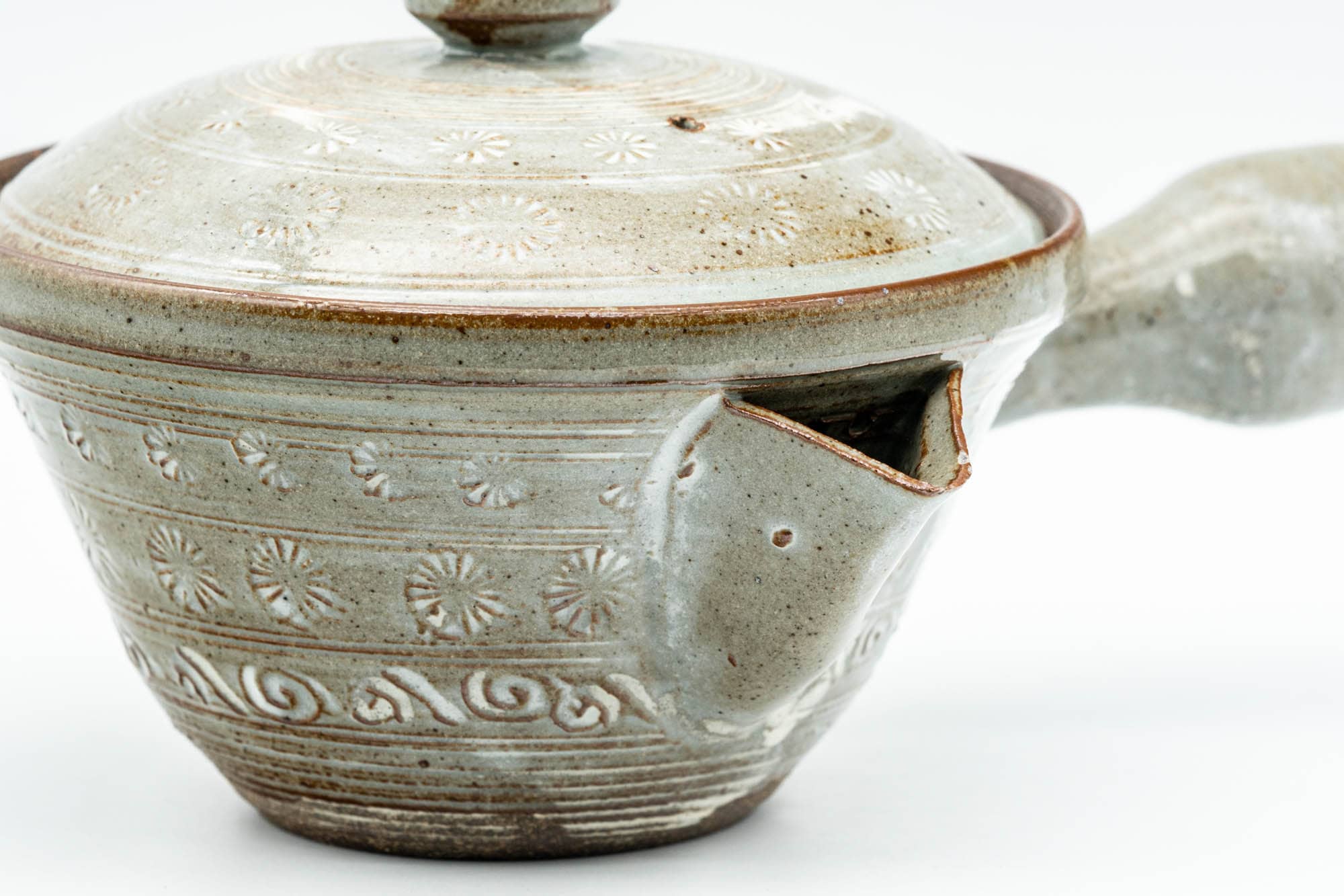 Japanese Kyusu - Chrysanthemum Grey Glazed Kiyomizu-yaki Do-ake Teapot - 200ml
