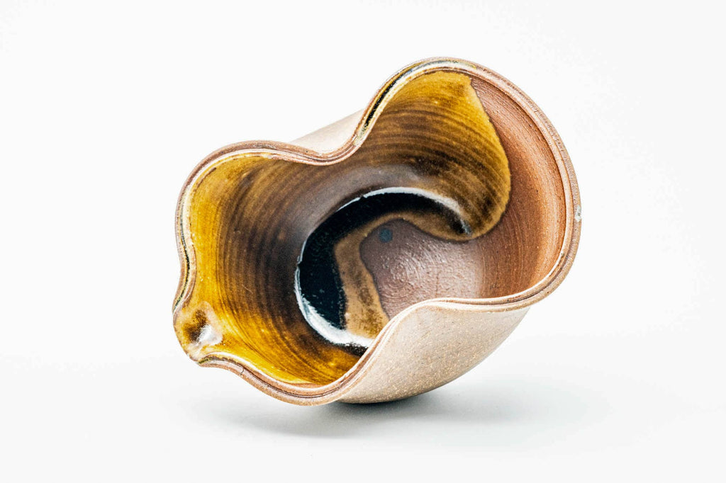 Japanese Katakuchi - Ash Glazed Wavy Water Cooler - 150ml