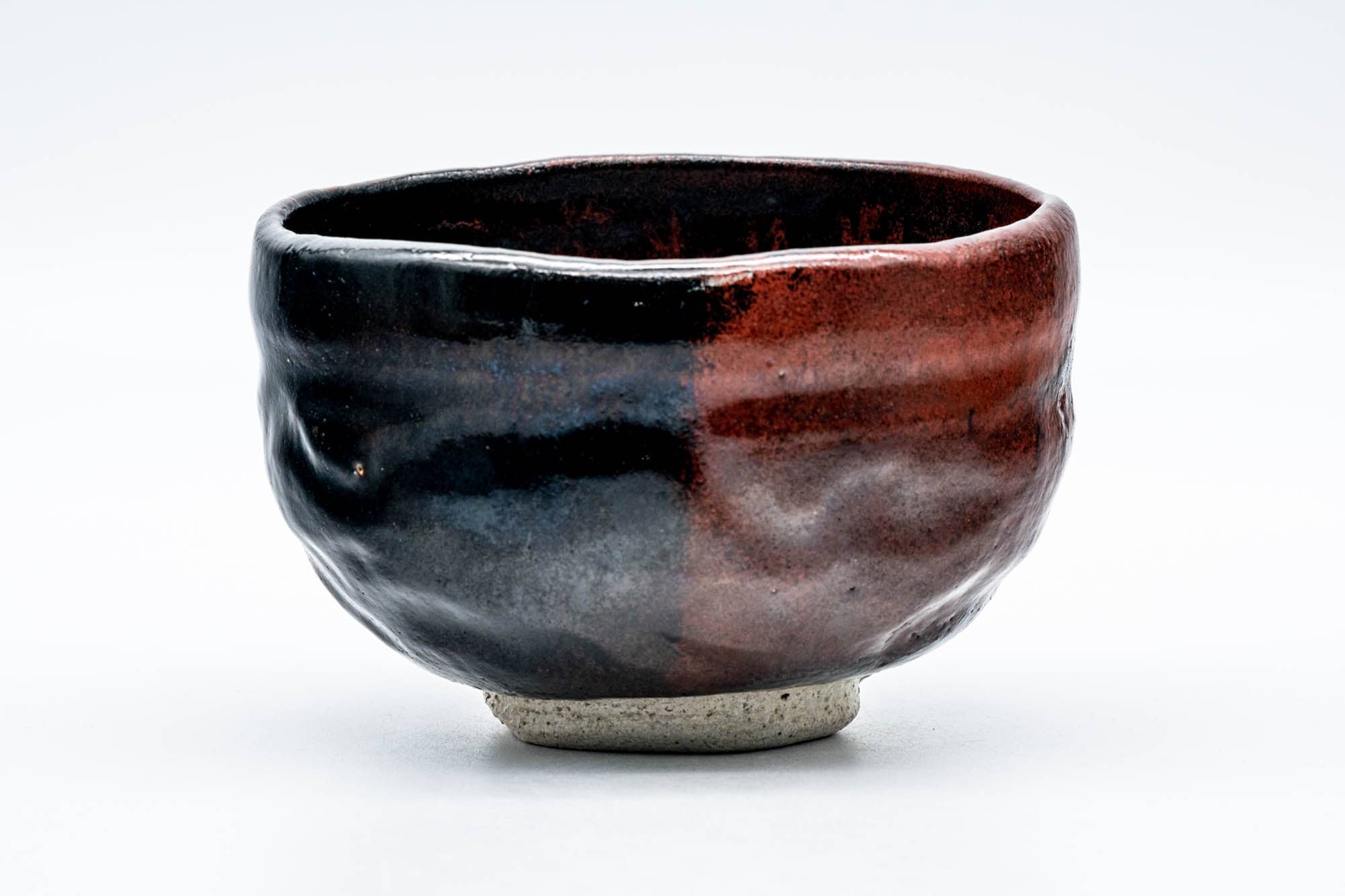 Japanese Matcha Bowl - Black Red Glazed Kuro-Raku Chawan - 300ml