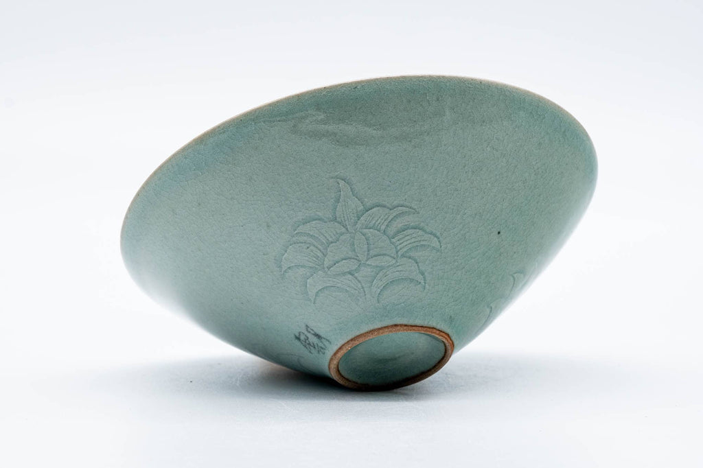 Korean Matcha Bowl - 이연휴/李連休 Yi Yeon-hyu - Unkaku Green Celadon Chawan - 150ml