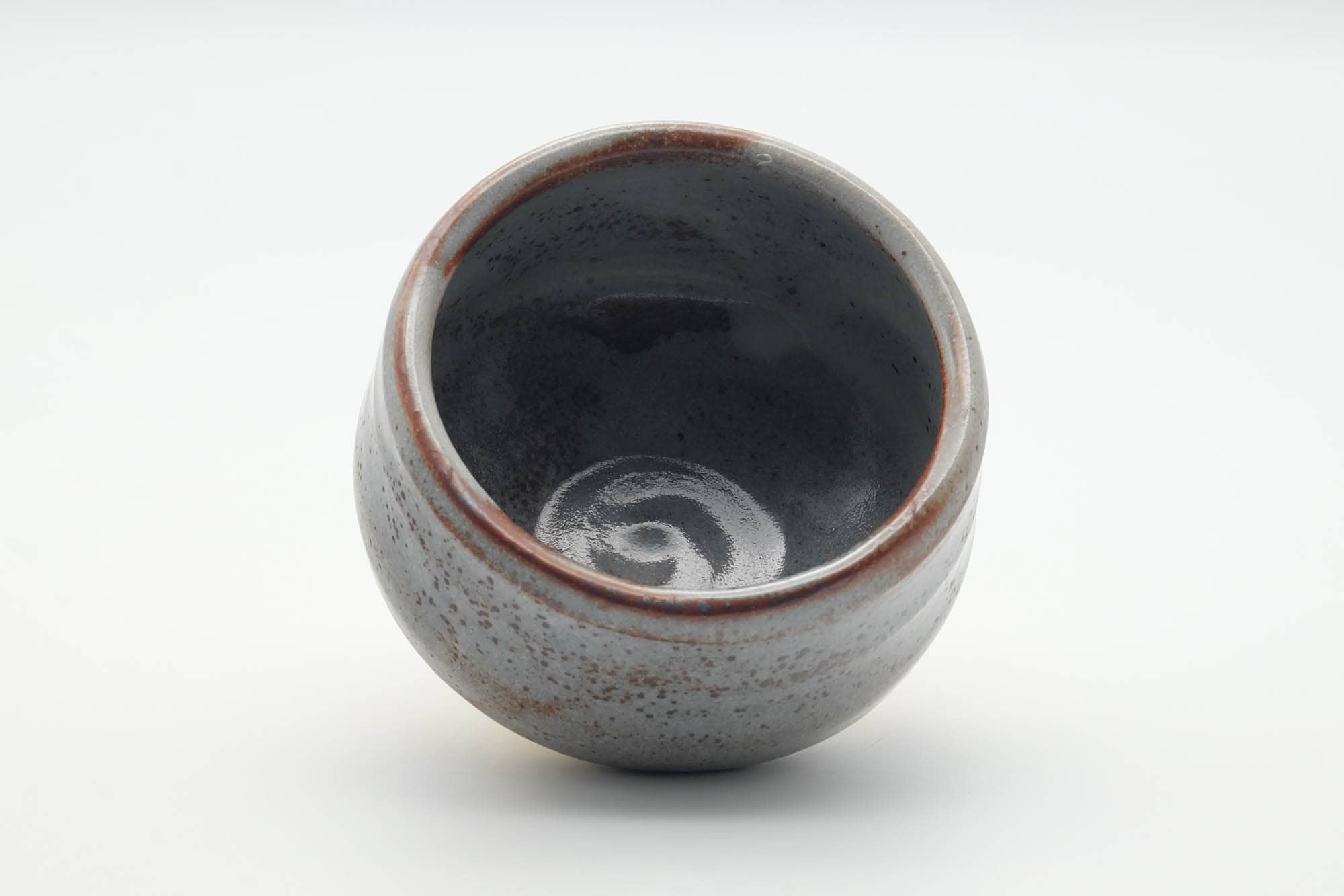 Japanese Matcha Bowl - Blue White Shino Glazed Mino-yaki Chawan - 400ml