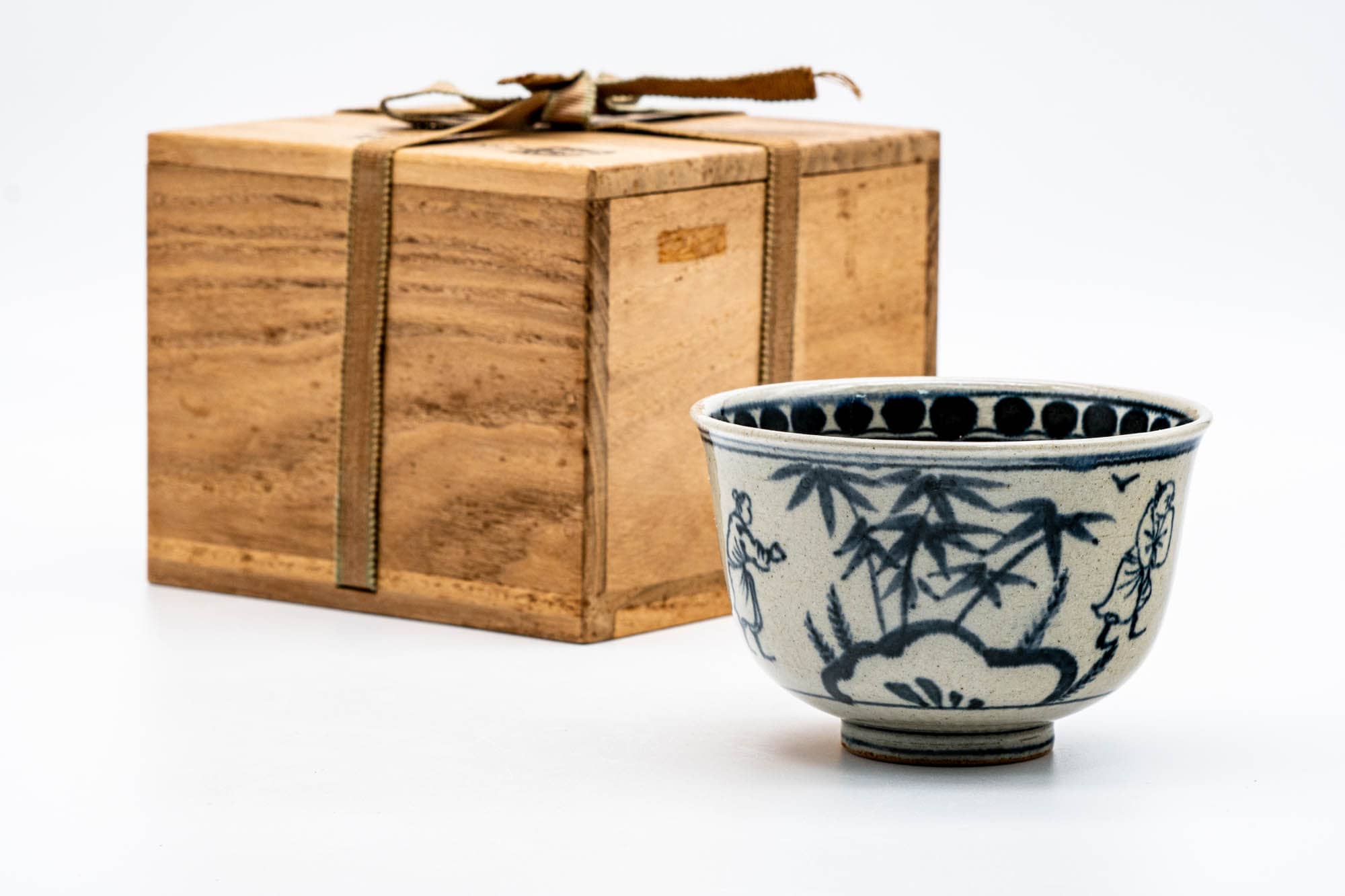 Japanese Matcha Bowl - 岩崎新定 Shinsada Iwasaki - Annan Zeze-yaki Chawan - 250ml