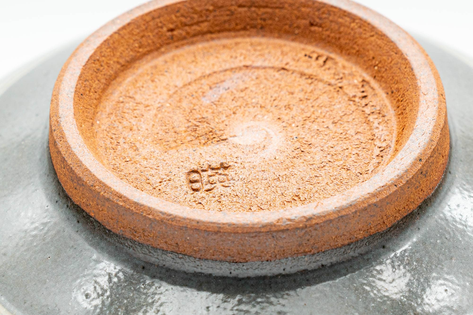 Japanese Matcha Bowl - Grey White Chrysanthemum Kiyomizu-yaki Chawan - 200ml