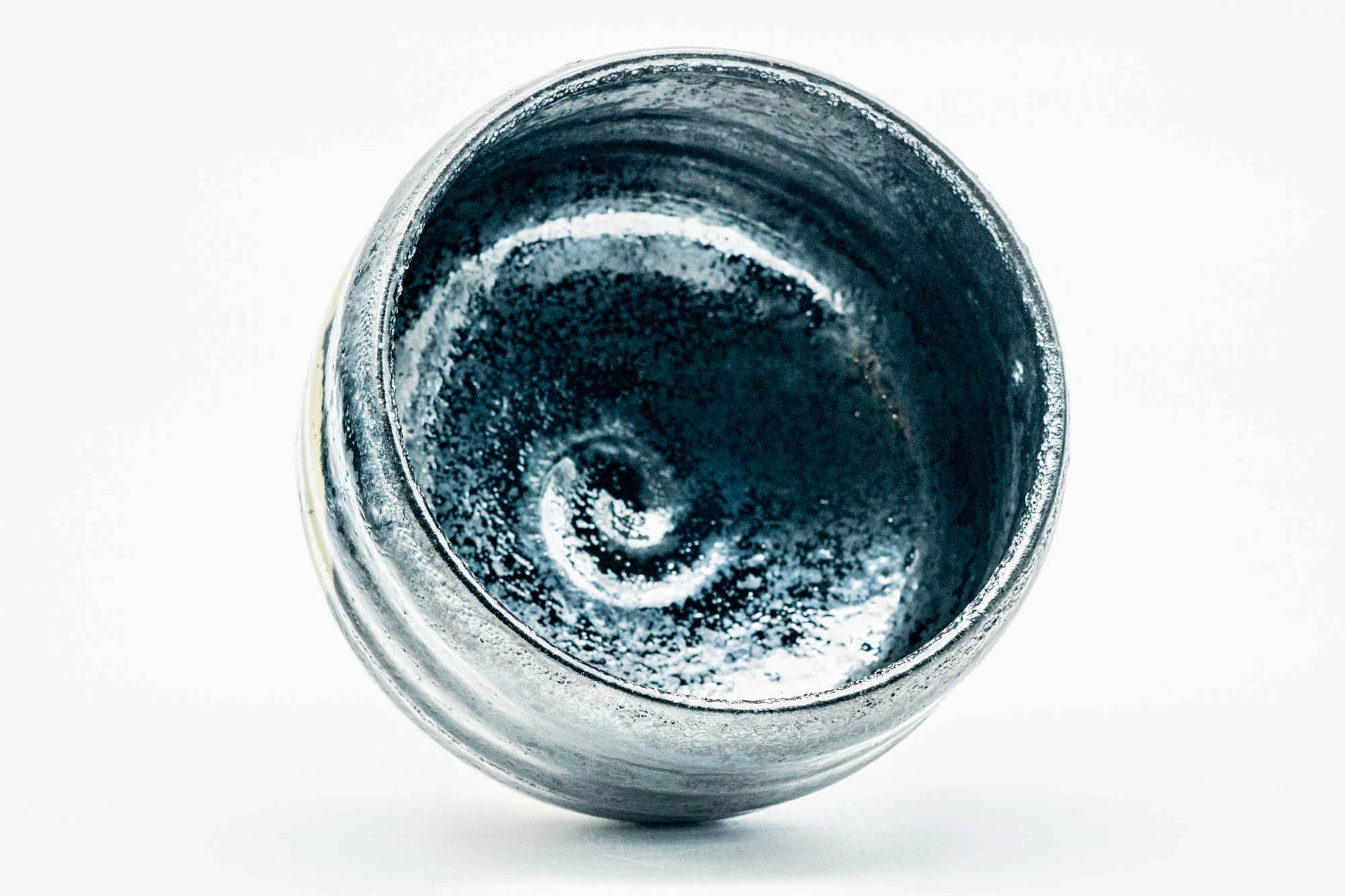 Japanese Matcha Bowl - Small Floral Black Metallic Glazed Chawan - 200ml