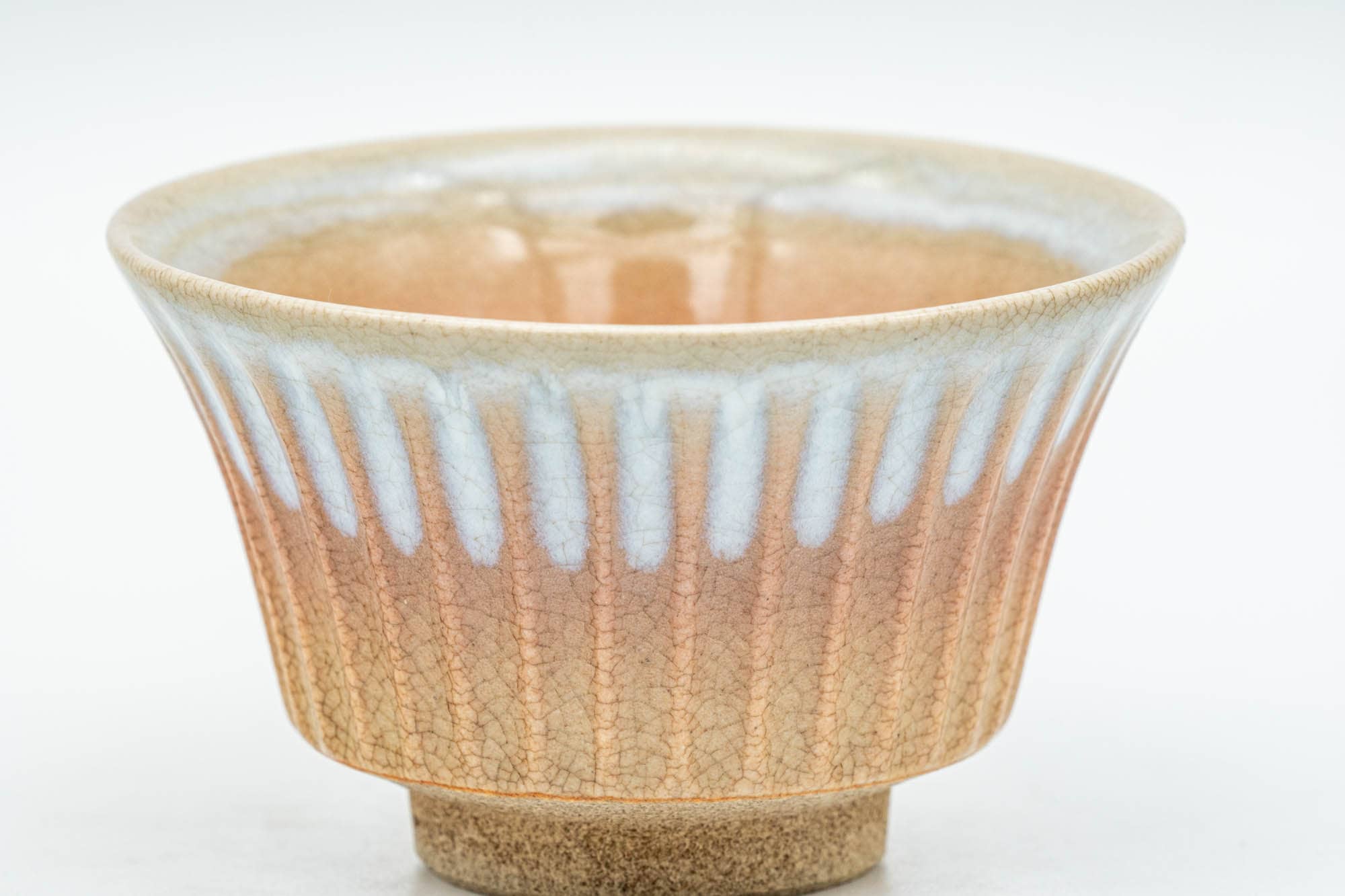 Japanese Teacup - 天鵬山 Tsubaki Kiln - Groovy Hagi-yaki Yunomi - 70ml