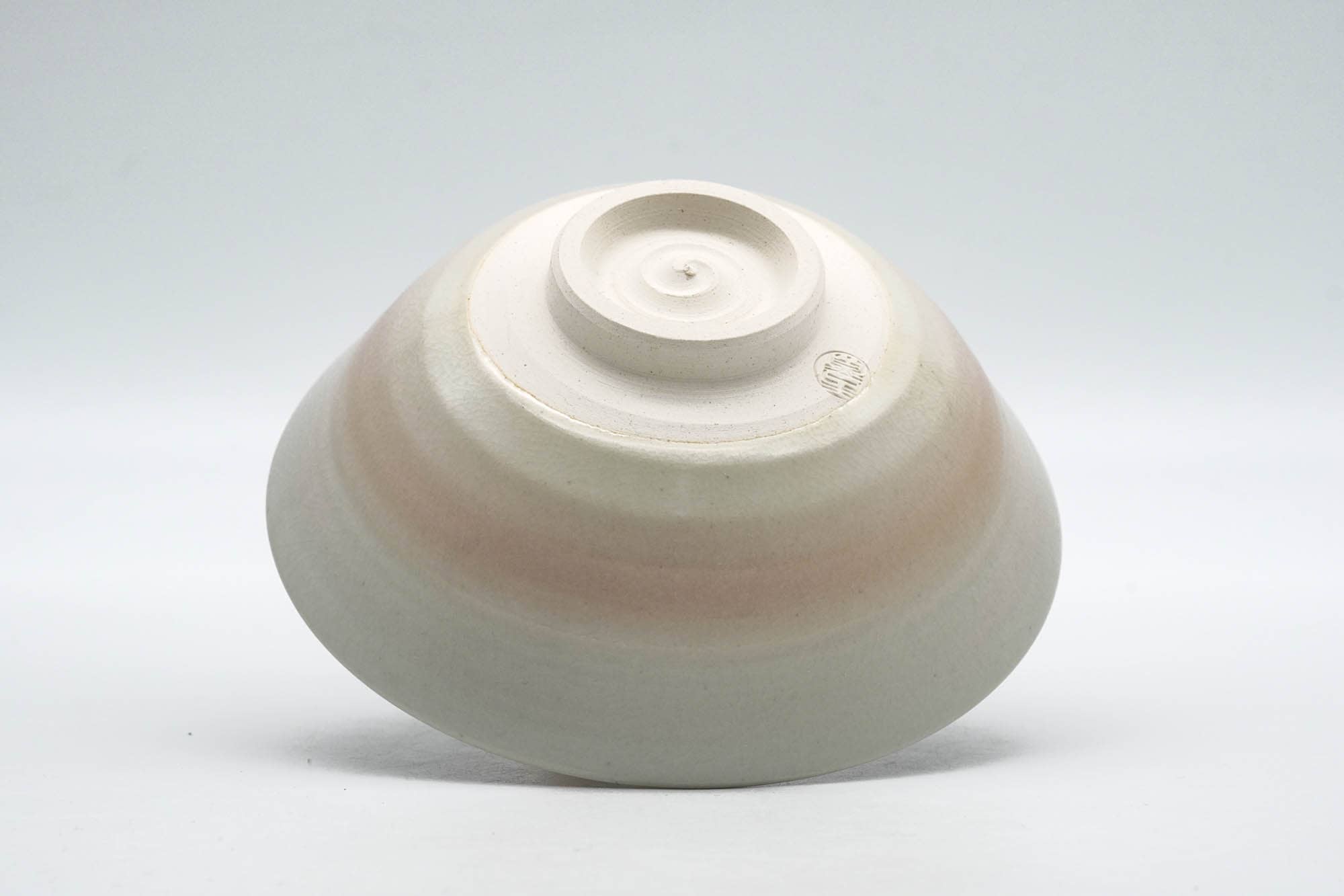 Japanese Matcha Bowl - Beige Pink Spiraling Kyo-yaki Summer Chawan - 150ml