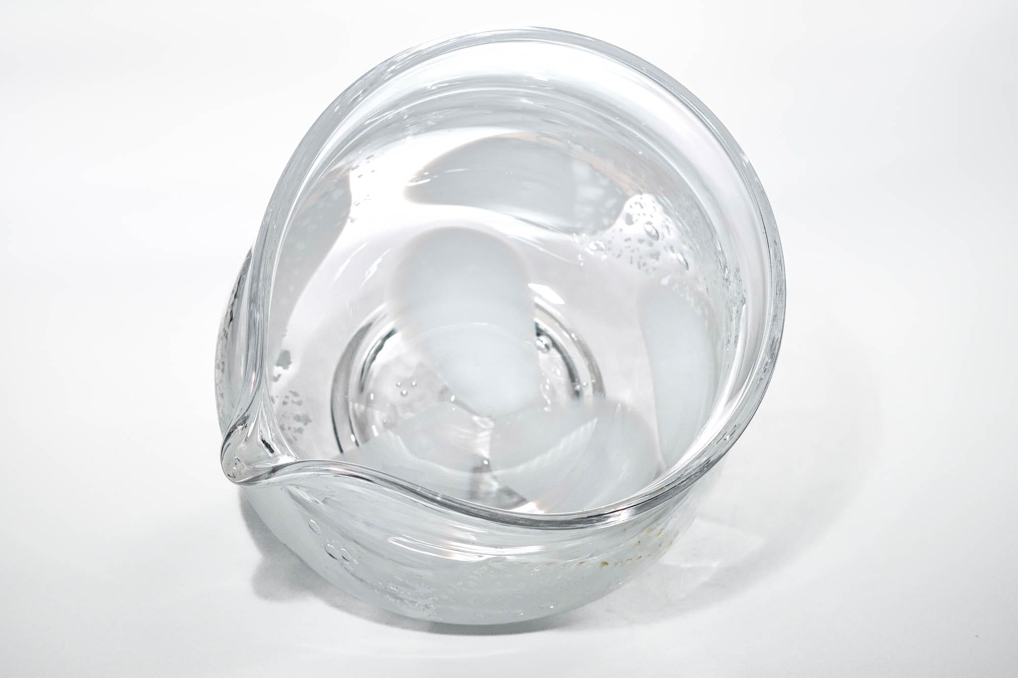 Tomoe 巴 - White Glass Spouted Matcha Bowl - 200ml