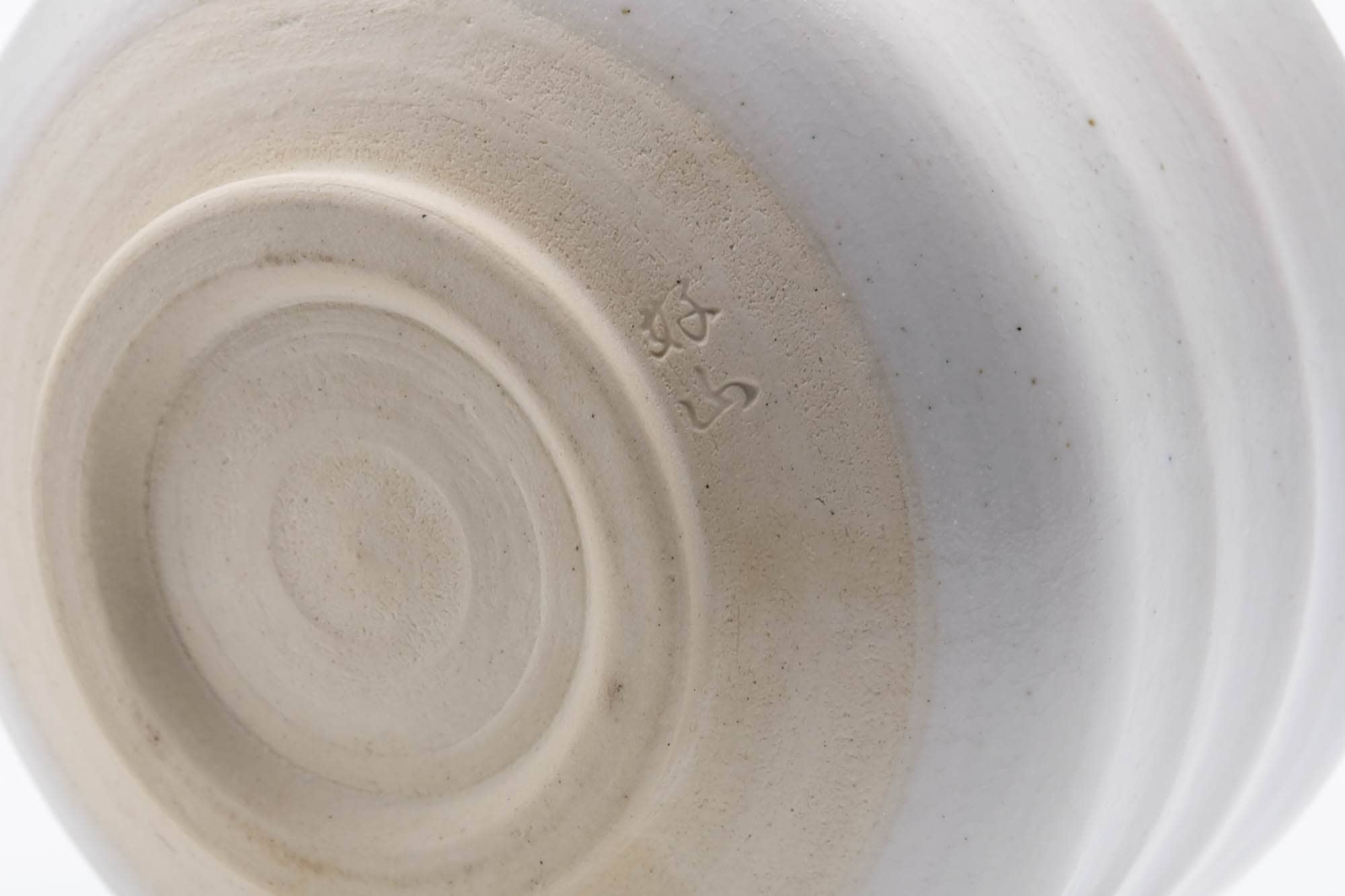 Japanese Matcha Bowl - Hantsutsu-gata White Glazed Chawan - 500ml