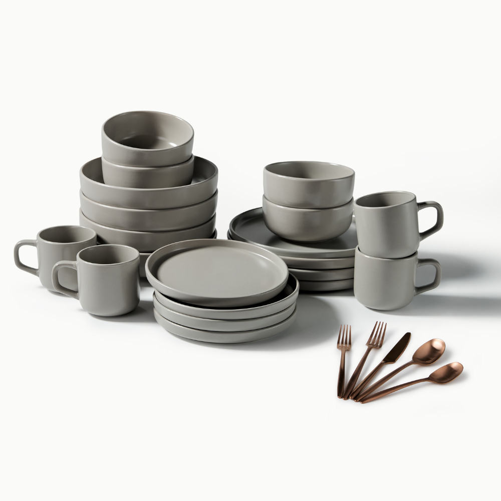 Dinnerware Set