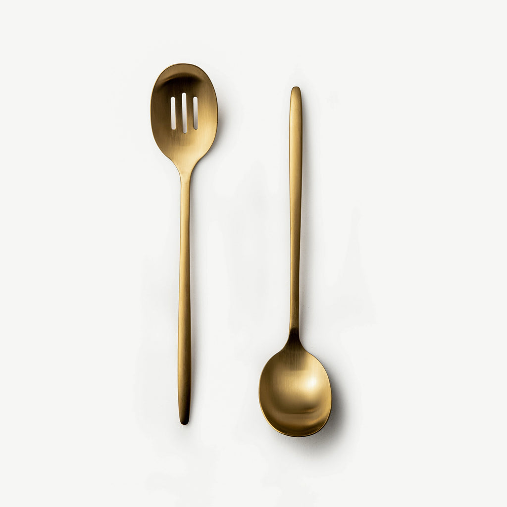 Serving Essentials Set