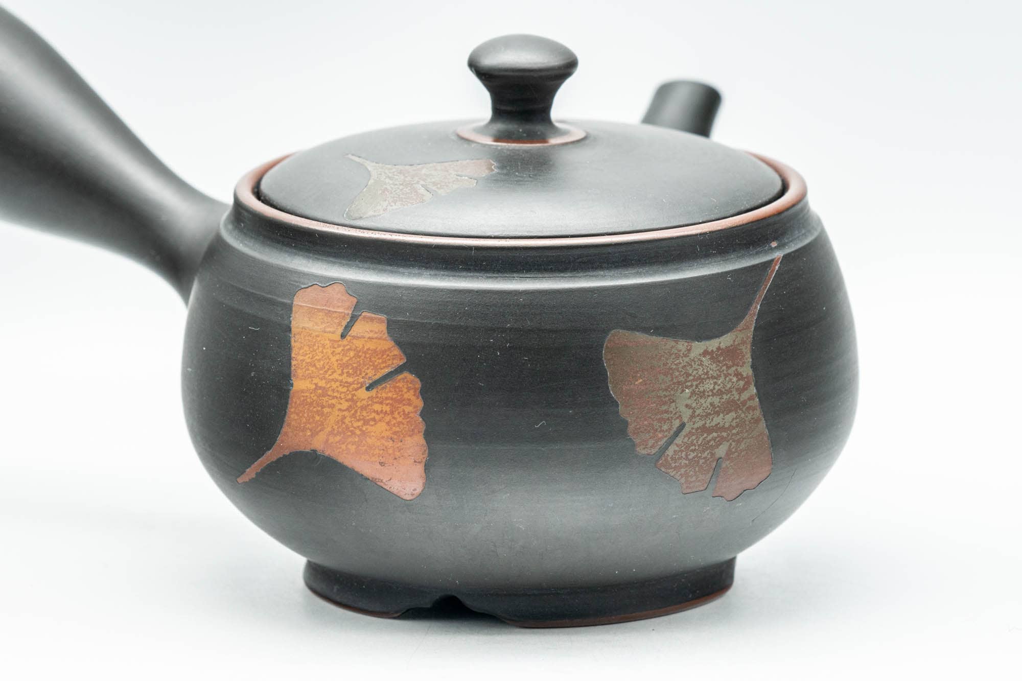 Japanese Kyusu - Black Kurodei Tokoname-yaki Ginkgo Leaf Teapot - 250ml