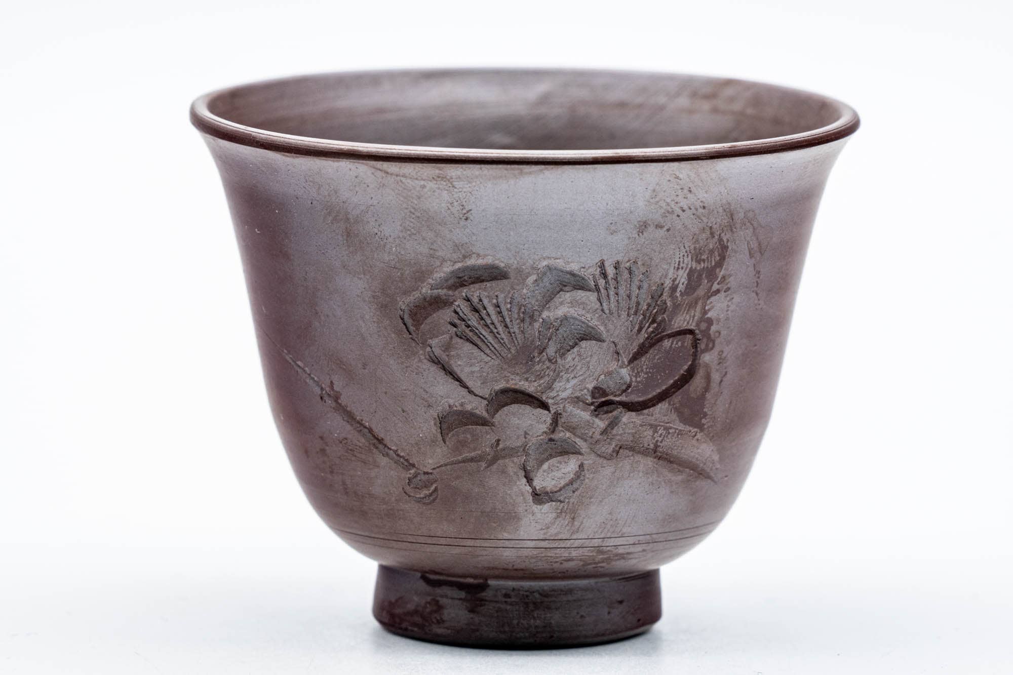 Japanese Teacup - Floral Engraved White Inner-Glazed Banko-yaki Yunomi - 100ml