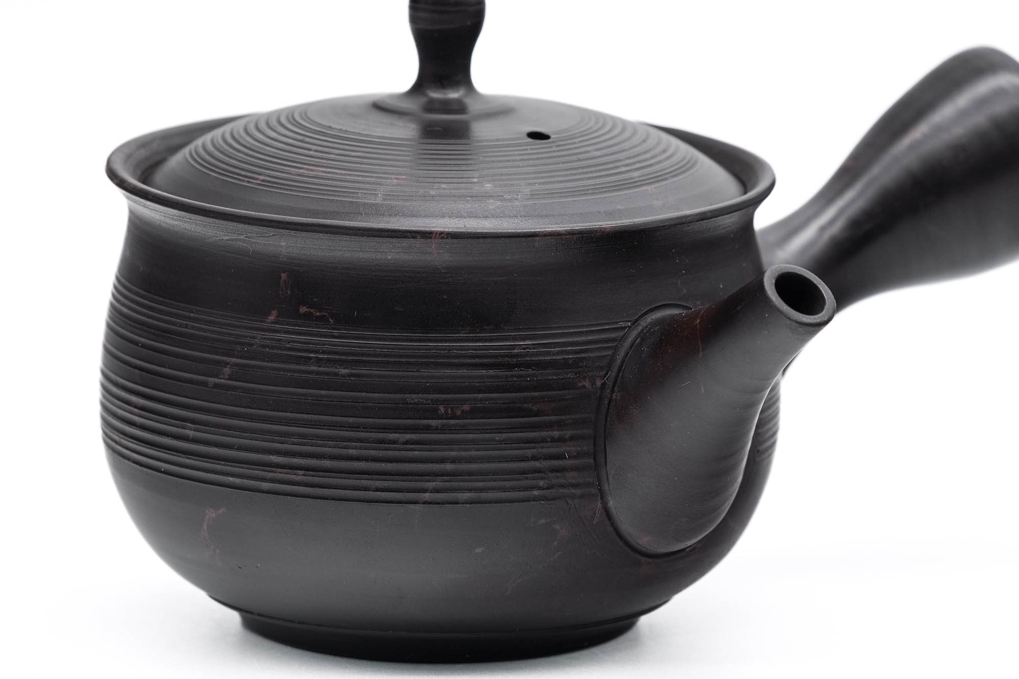 Spiraling Benishibori Tokoname Teapot - 220ml