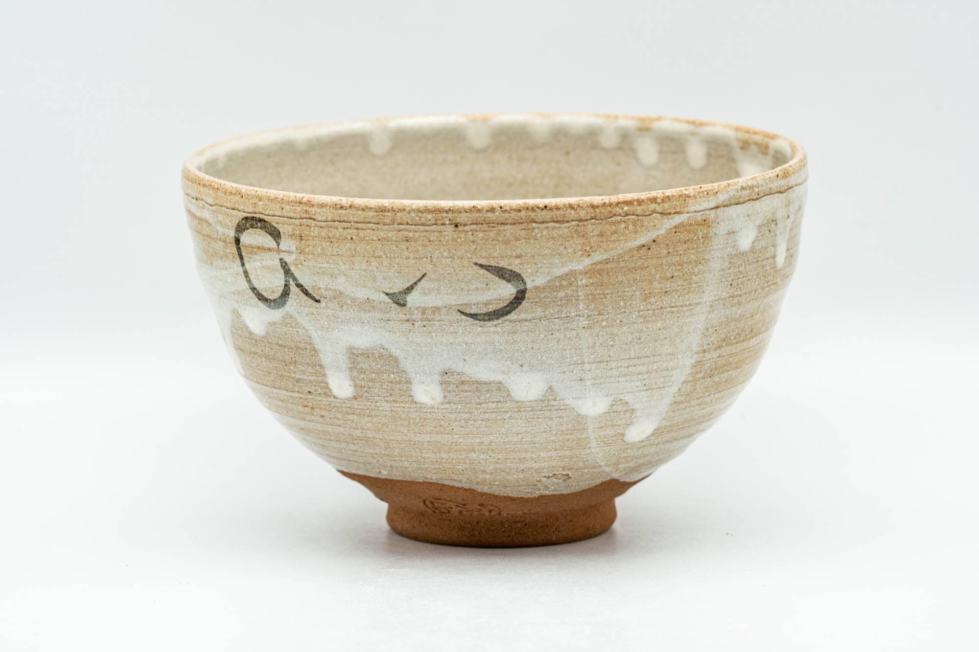 Japanese Matcha Bowl - Beige White Drip-Glazed Wan-nari Chawan - 300ml