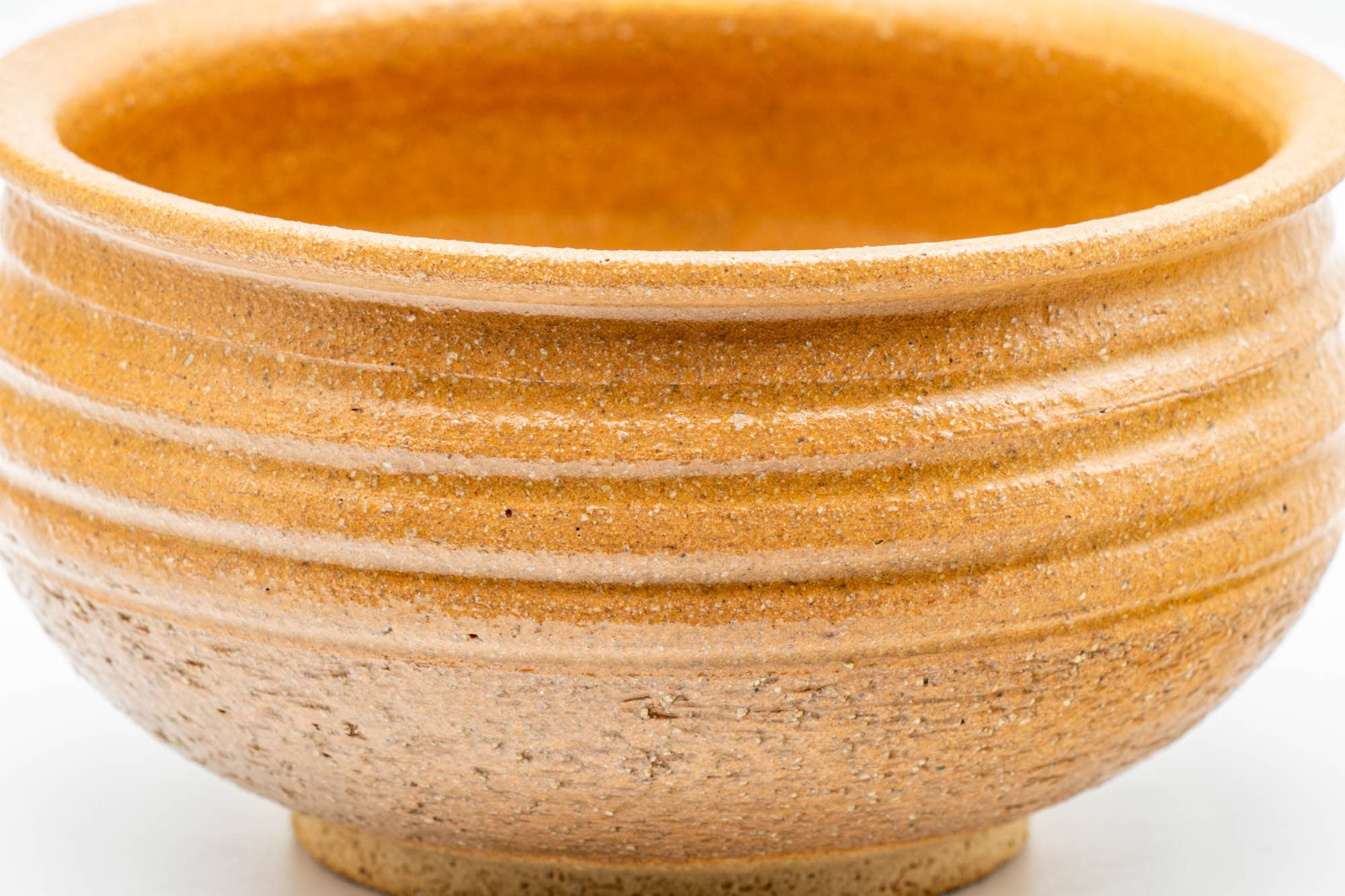 Japanese Kensui - 赤膚山 Akahada-yaki - Beige Spiraling Water Bowl - 550ml