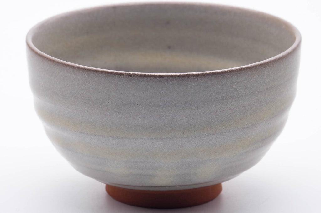 Japanese Matcha Bowl - Milky Grey White Glazed Spiraling Kiyomizu-yaki Chawan - 400ml