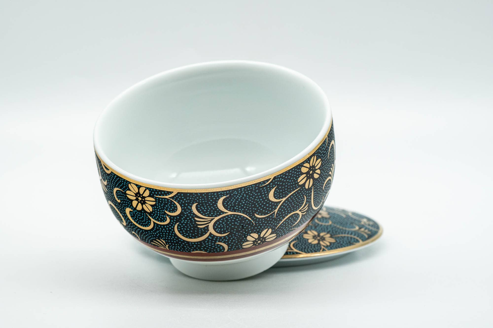 Japanese Teacup - 九谷焼 Floral Gold Aochibu Kutani-yaki Porcelain Lidded Yunomi - 120ml
