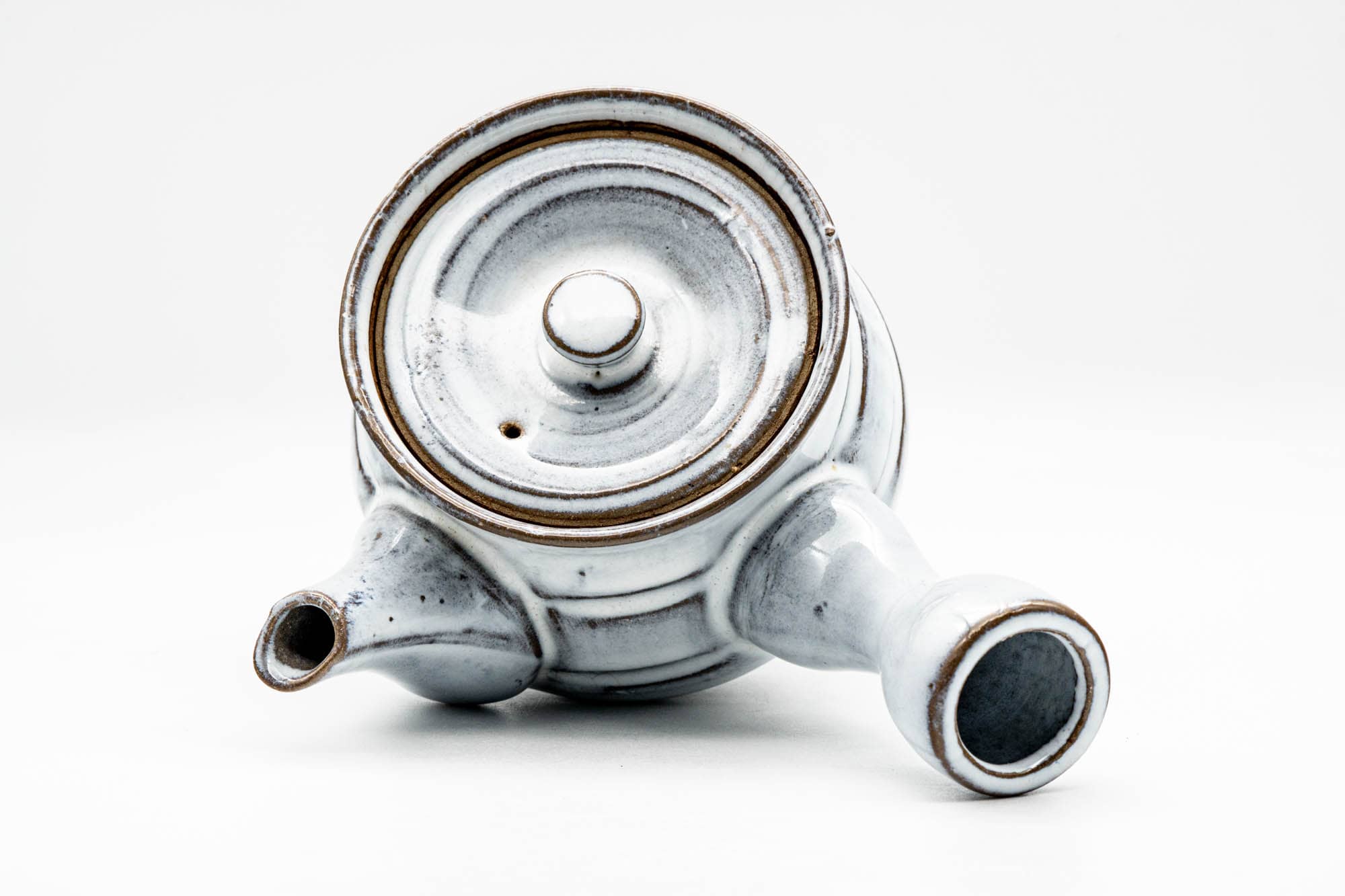 Japanese Kyusu - Milky White Glazed Spiraling Ceramic Filter Teapot - 325ml