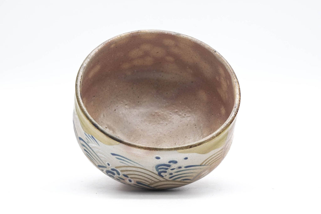 Japanese Matcha Bowl - Beige Pink Gohonte Seigaiha Kyo-yaki Chawan - 300ml
