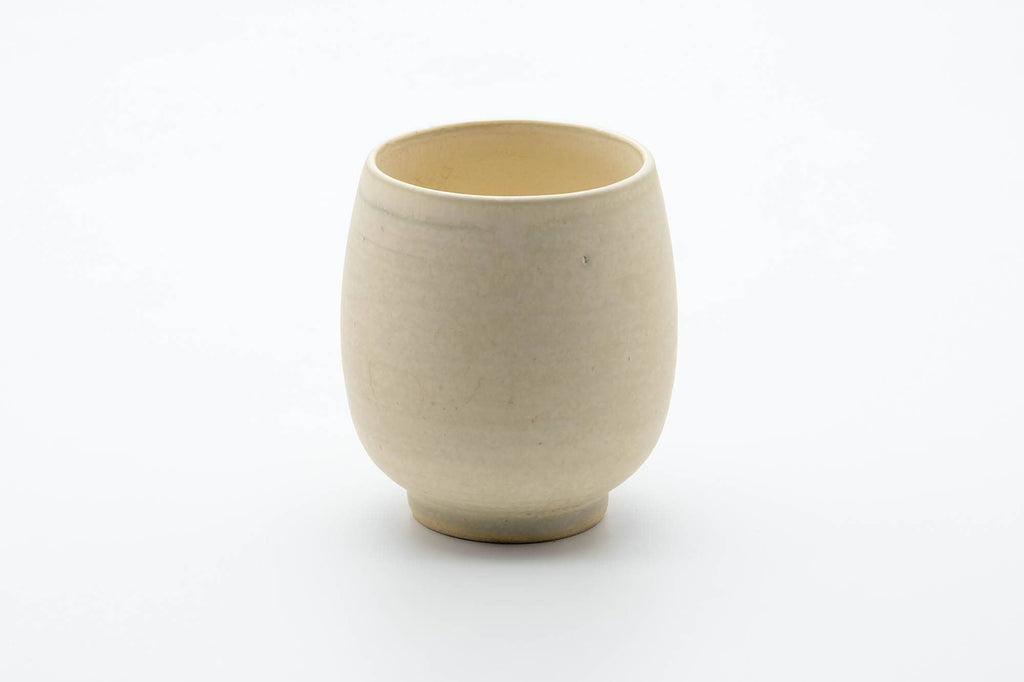 Japanese Teacup - Large Long Grass Beige Glazed Yunomi - 240ml