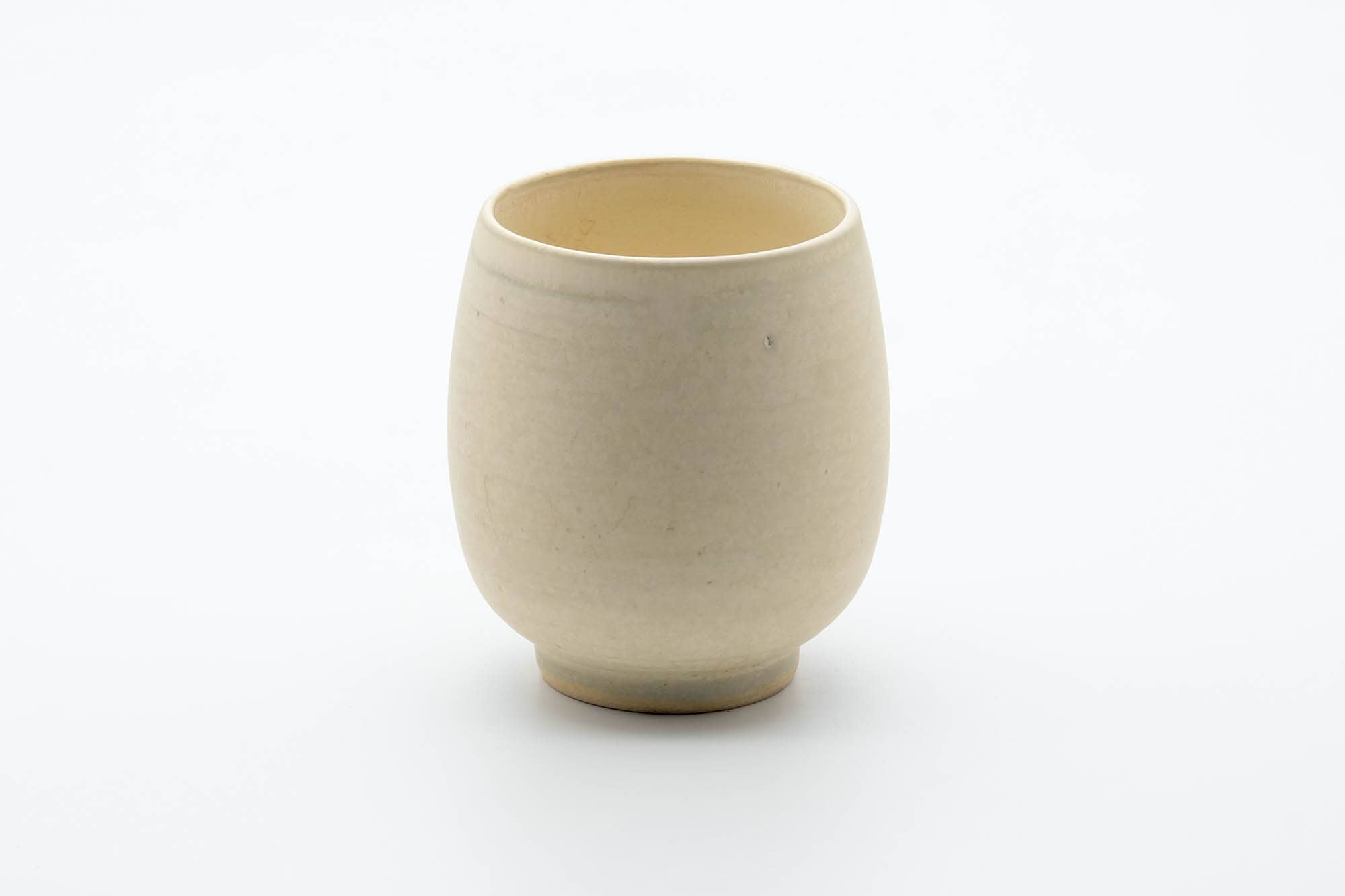 Japanese Teacup - Large Long Grass Beige Glazed Yunomi - 240ml