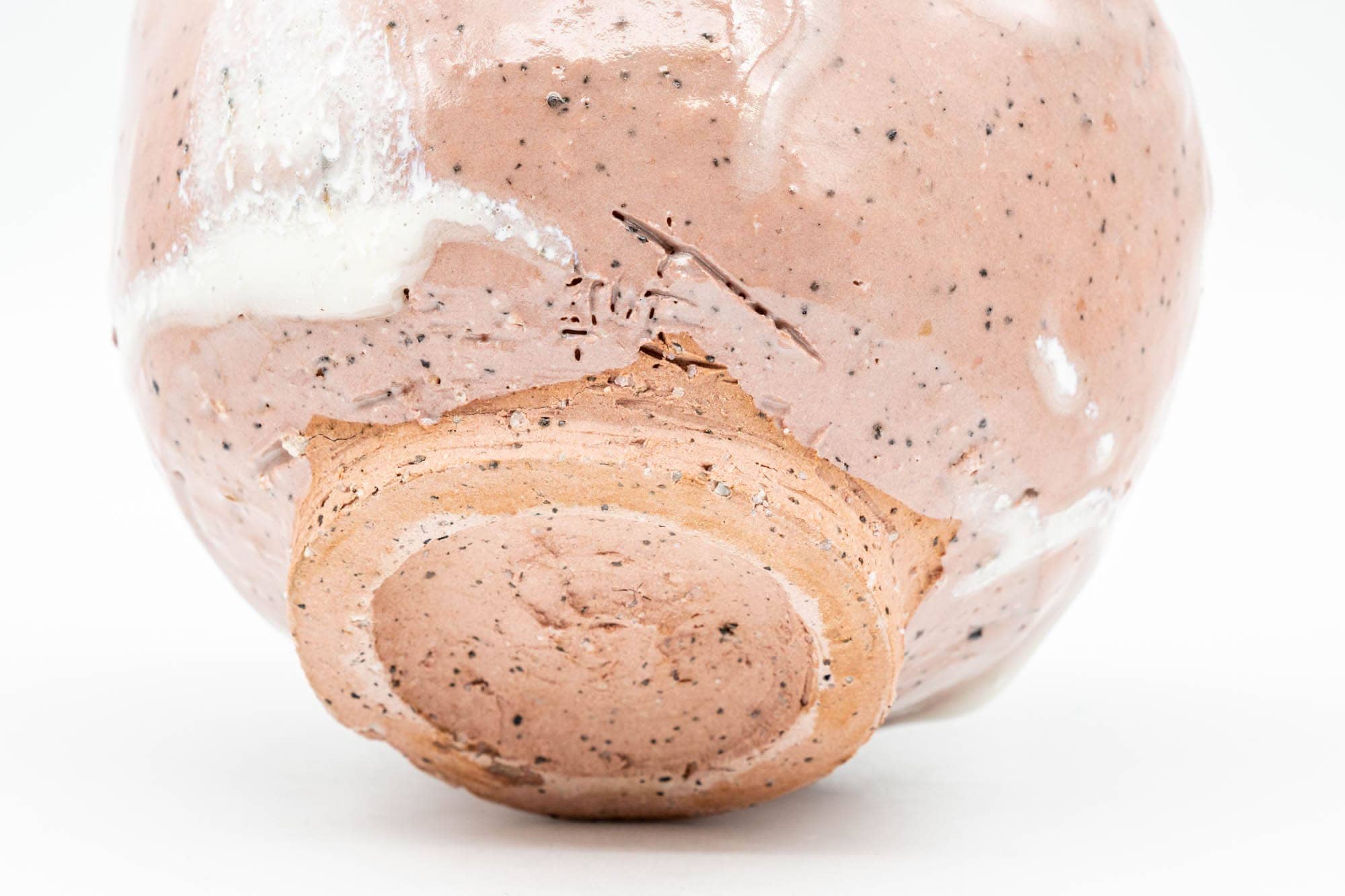 Japanese Matcha Bowl - Pink and White Shino Glazed Wabi-Sabi Chawan - 300ml