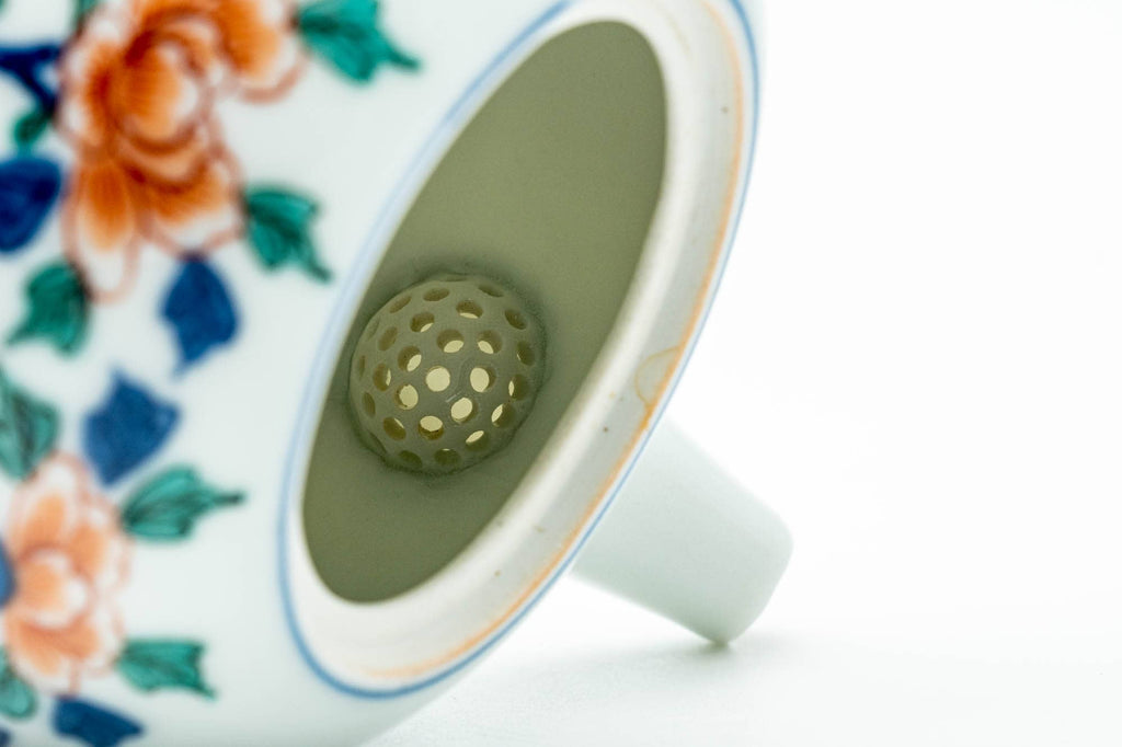 Japanese Kyusu - Blue Floral Porcelain Arita-yaki Ceramic Filter Teapot - 275ml