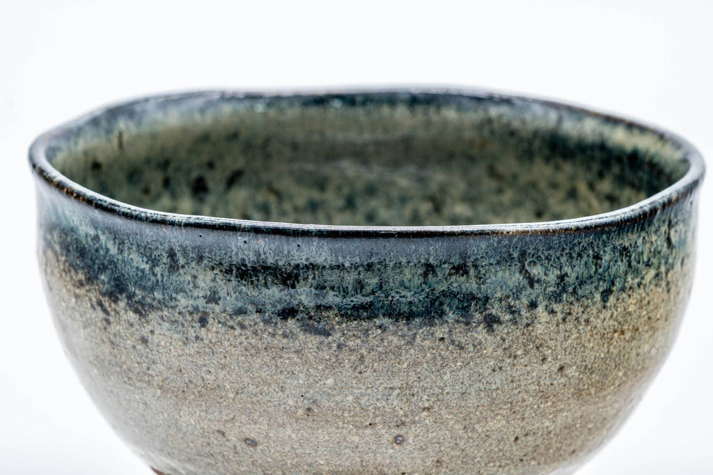 Japanese Matcha Bowl - Beige Blue Hare's Fur Glazed Wan-nari Chawan - 250ml